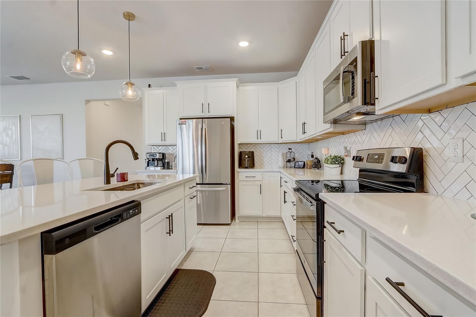 Image 10 of 33 For 362 Sofia Lane