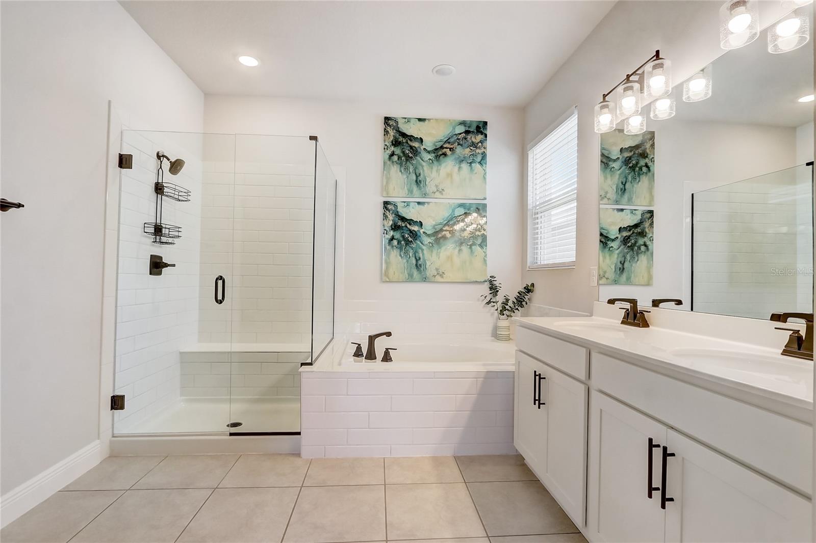 Image 19 of 33 For 362 Sofia Lane