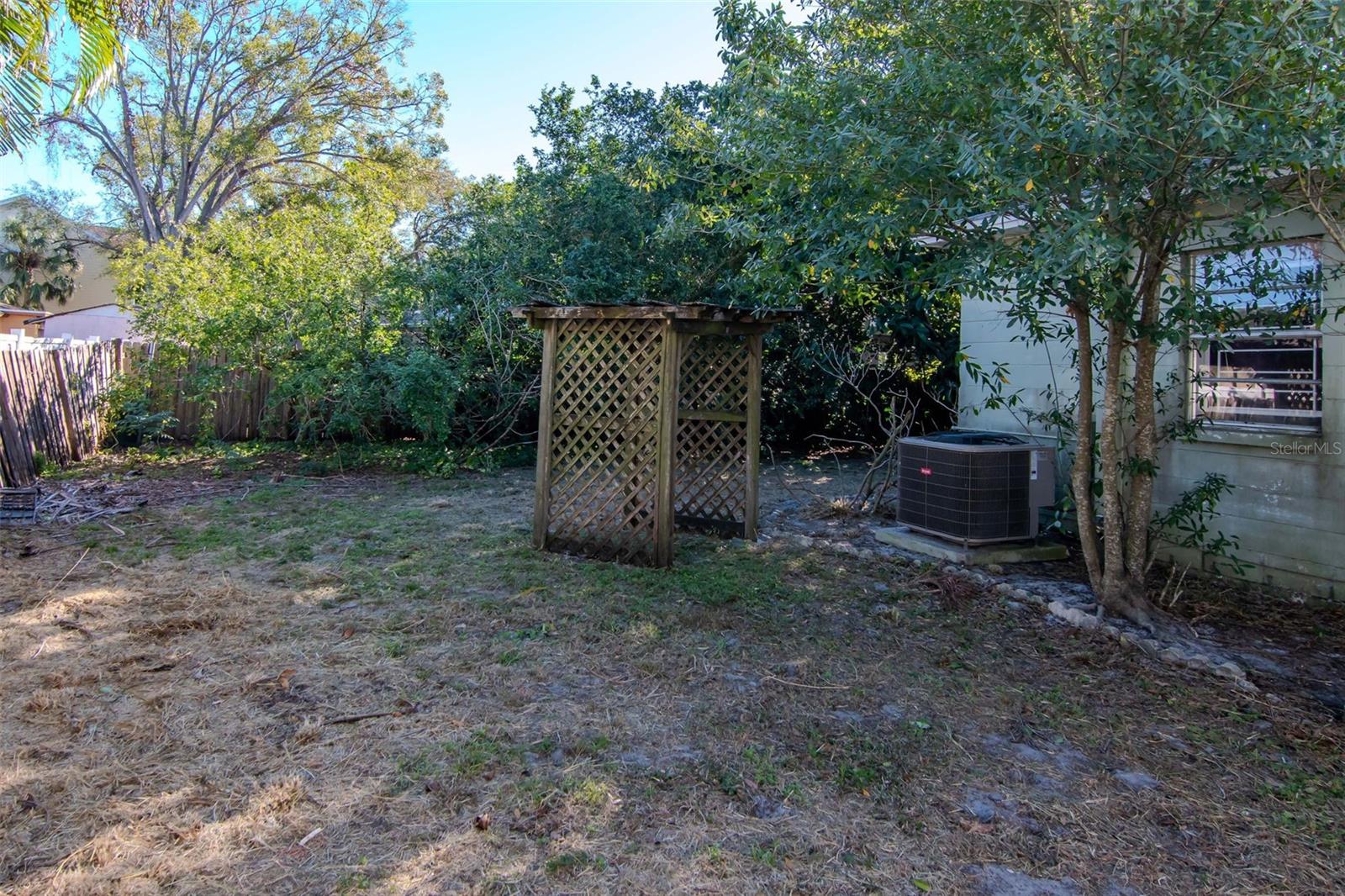 Image 16 of 21 For 3005 Meadow Street