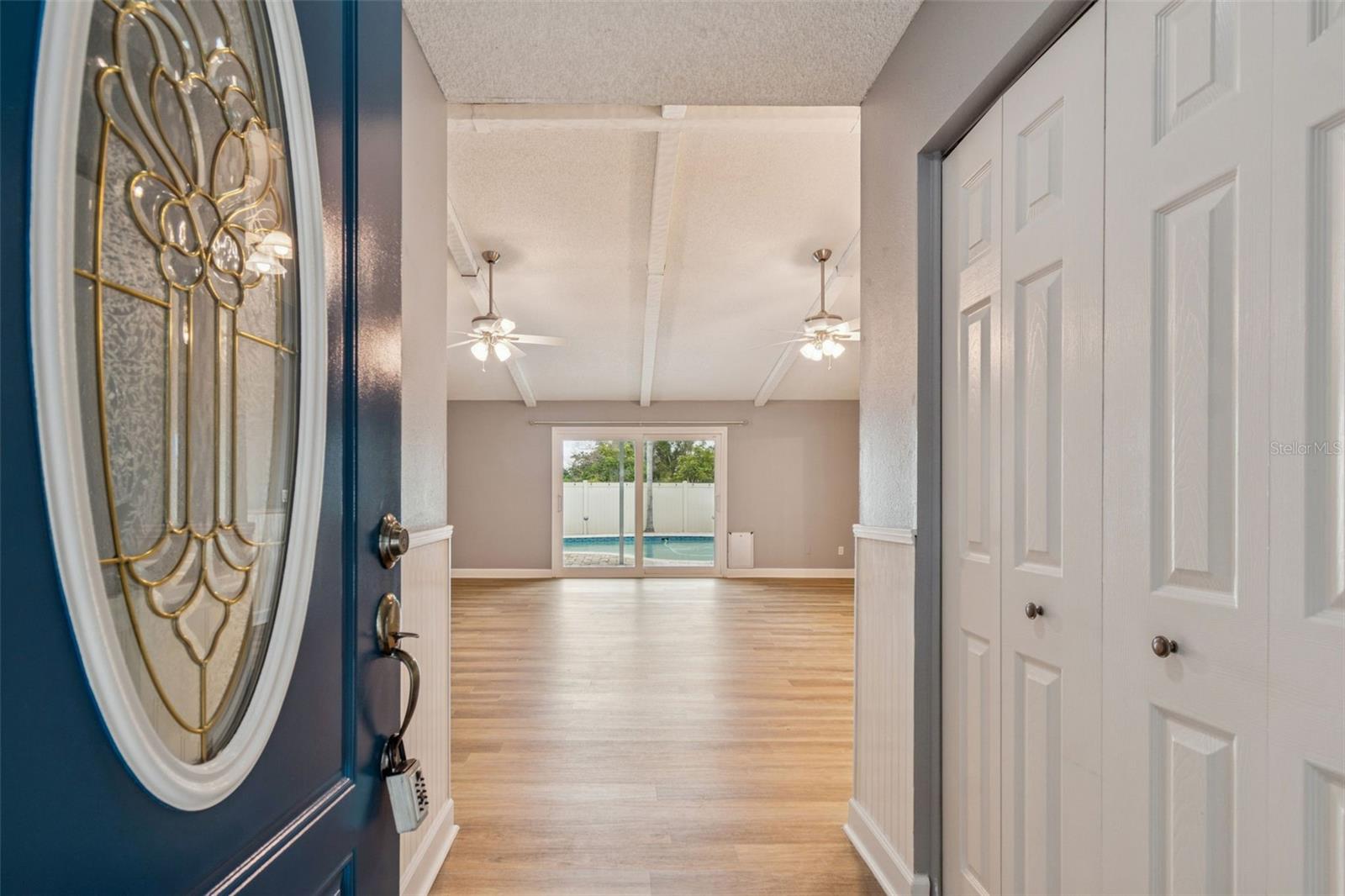 Image 3 of 42 For 3311 Hunt Club Drive