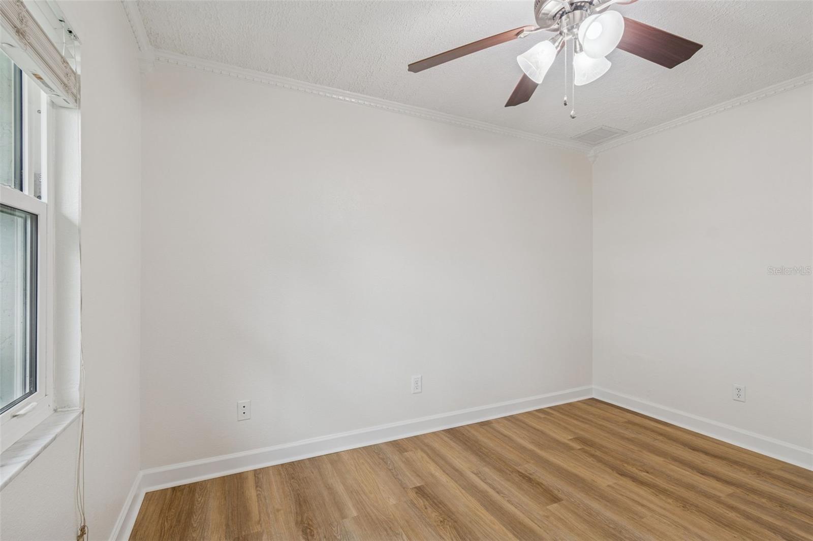 Image 35 of 42 For 3311 Hunt Club Drive