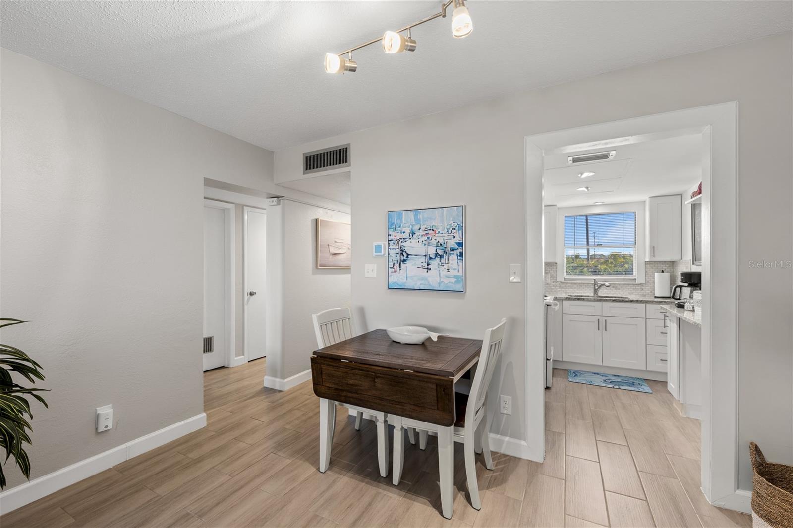 Image 12 of 37 For 4500 37th Street S 20