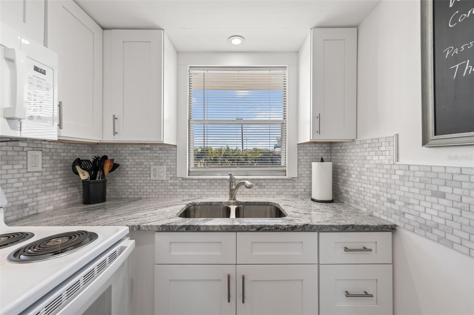 Image 17 of 37 For 4500 37th Street S 20