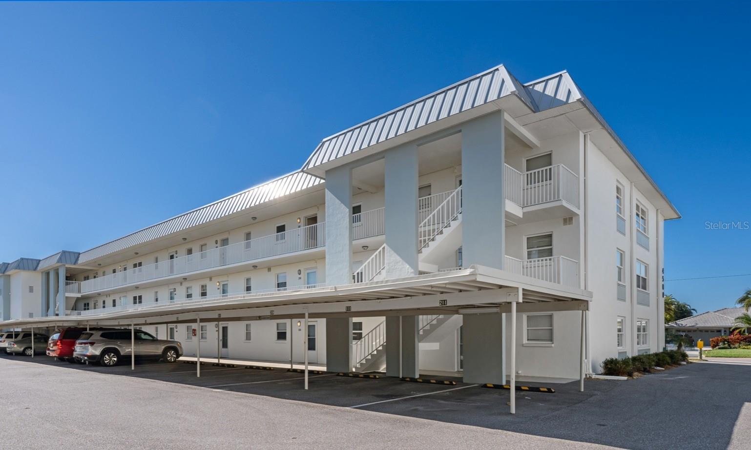 Image 2 of 37 For 4500 37th Street S 20