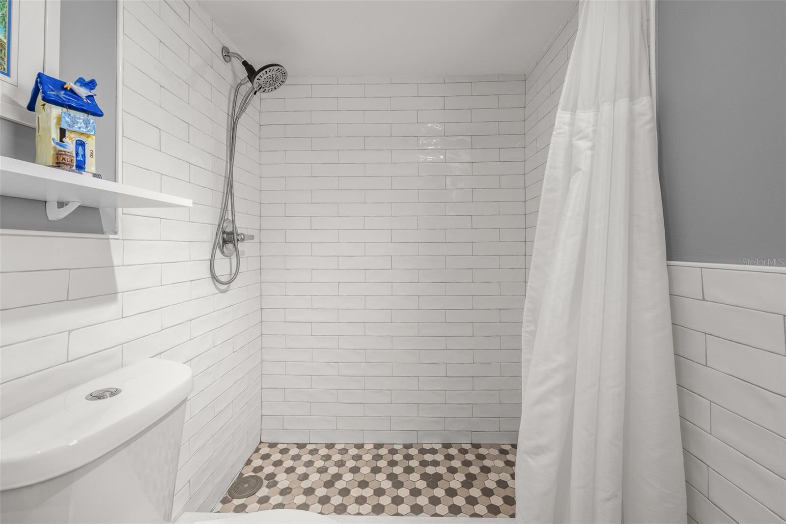 Image 23 of 37 For 4500 37th Street S 20