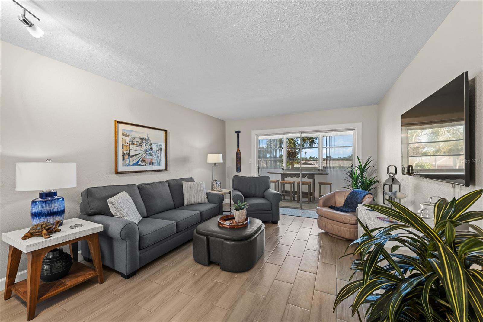 Image 6 of 37 For 4500 37th Street S 20