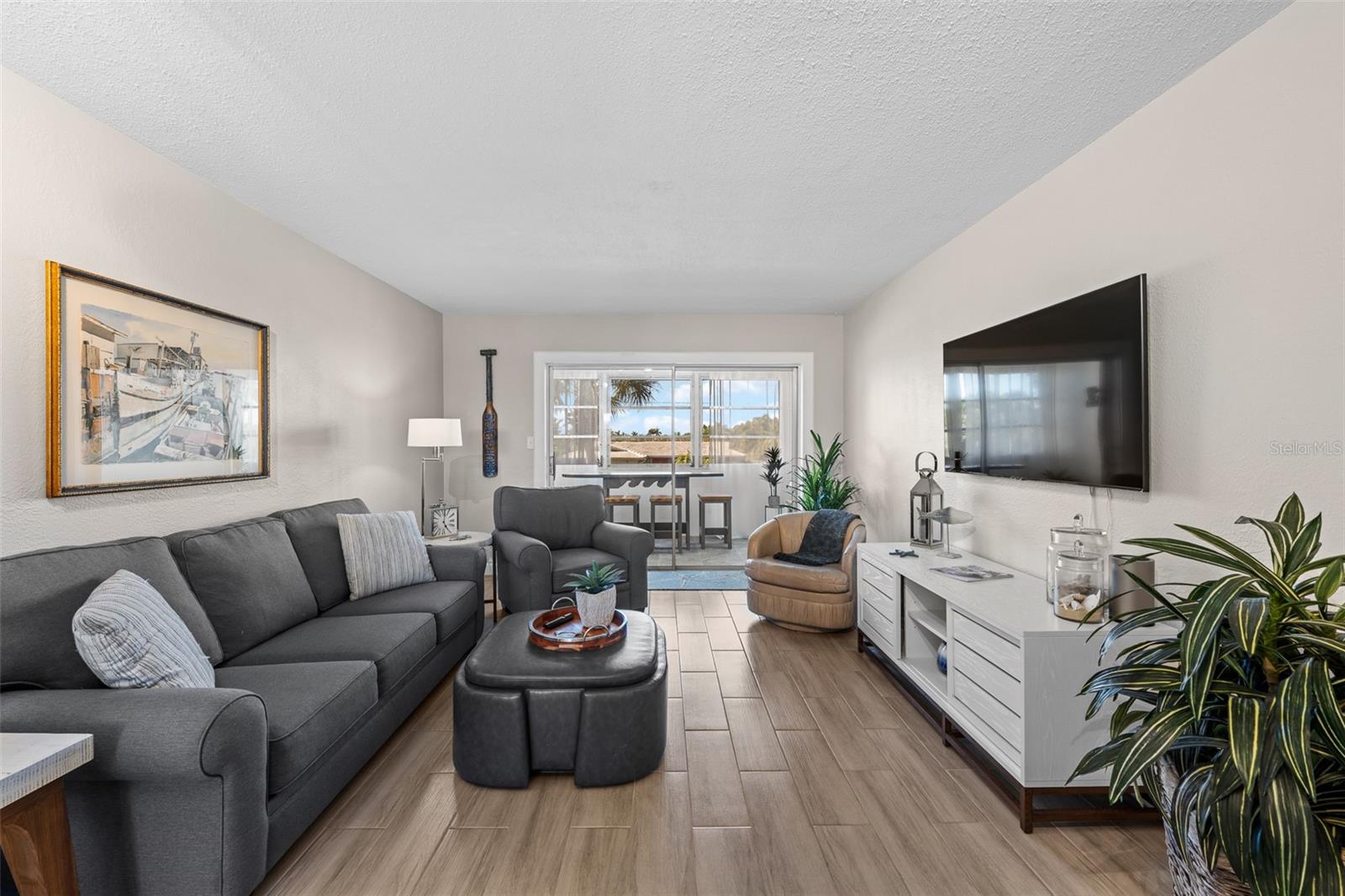 Image 7 of 37 For 4500 37th Street S 20