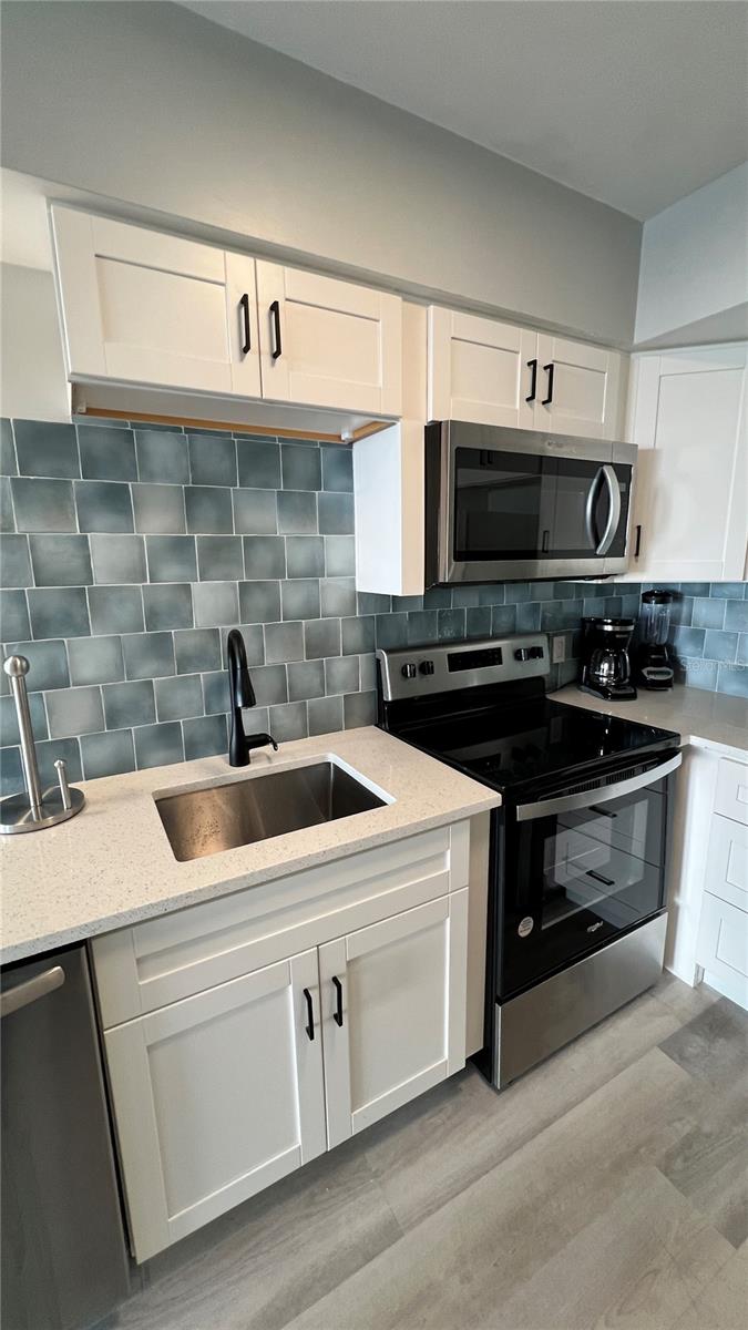 Image 5 of 14 For 974 Tennessee Lane