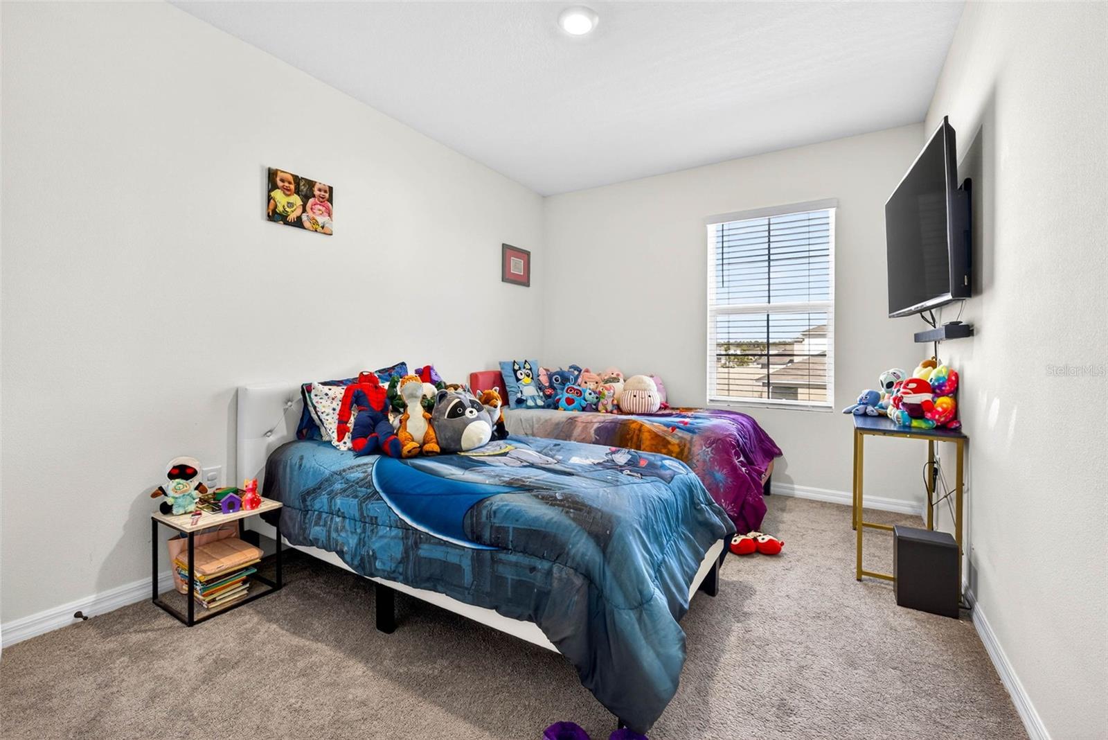 Image 39 of 56 For 33608 Barberry Leaf