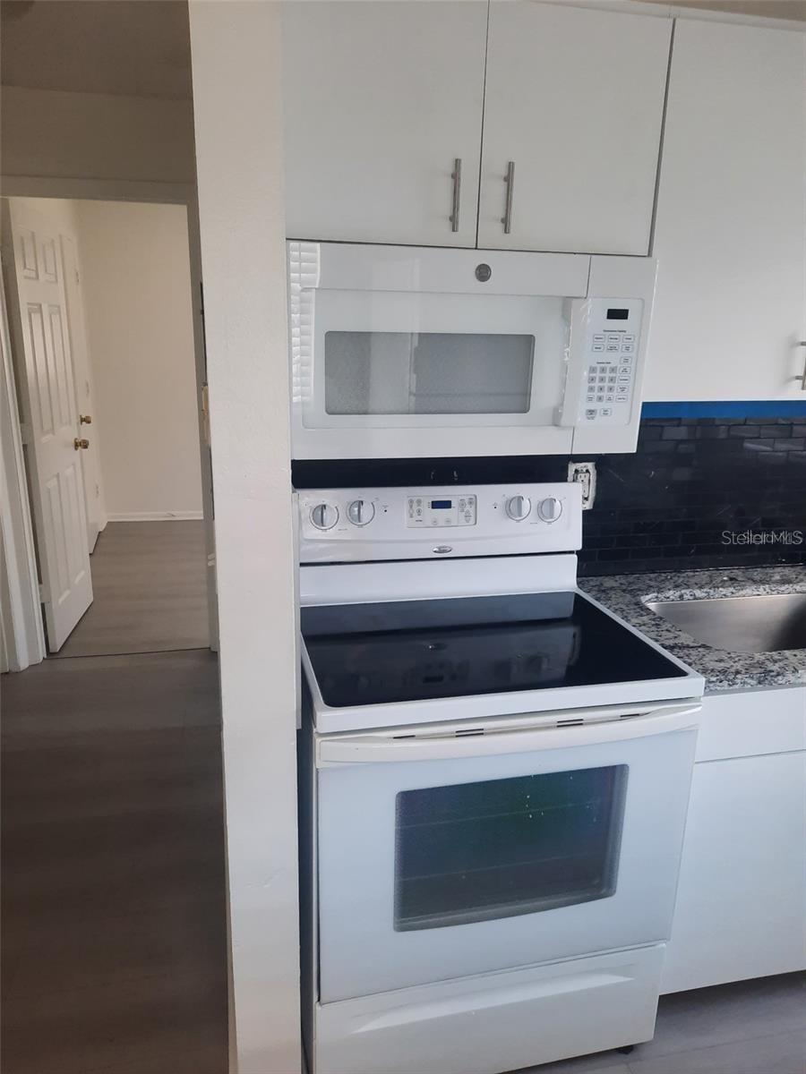 Image 4 of 7 For 2802 Banza Street A