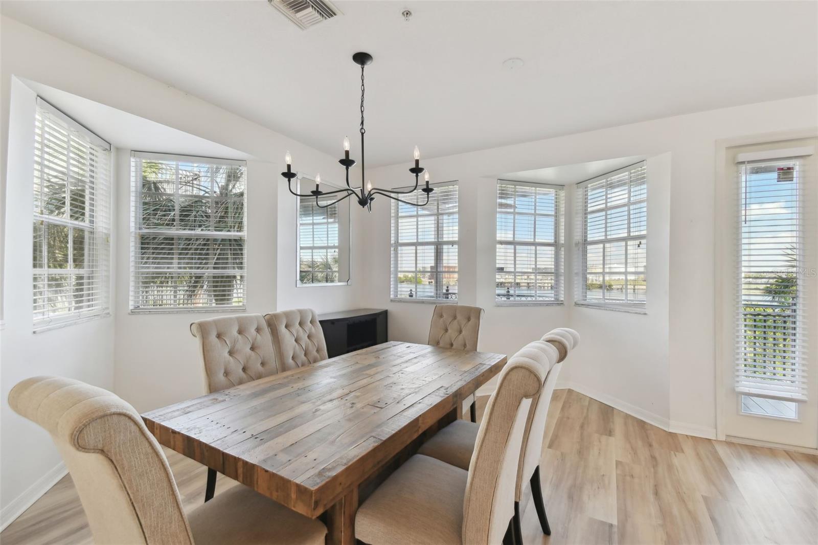 Image 13 of 45 For 1464 Harbour Walk Road