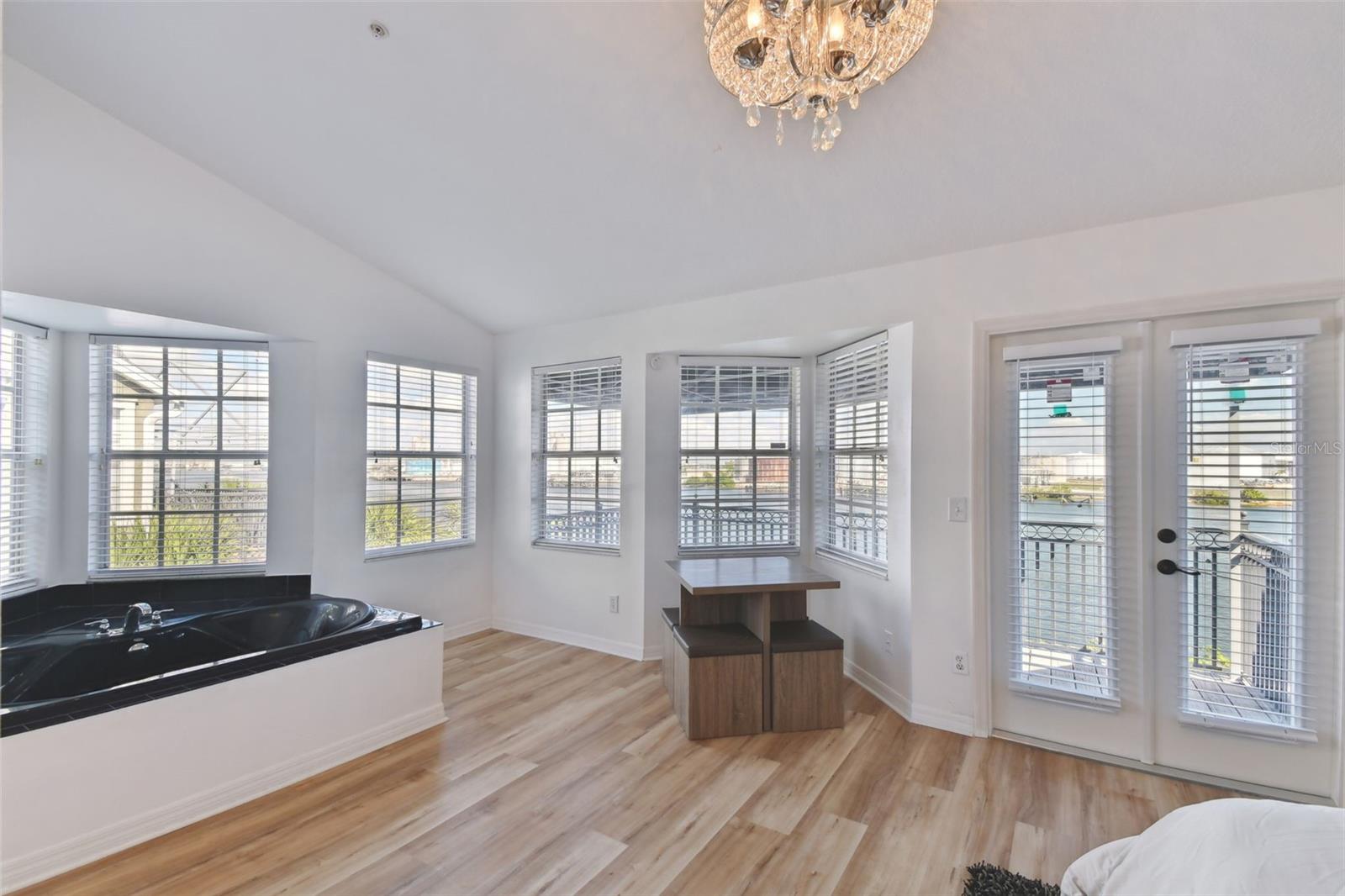 Image 23 of 45 For 1464 Harbour Walk Road