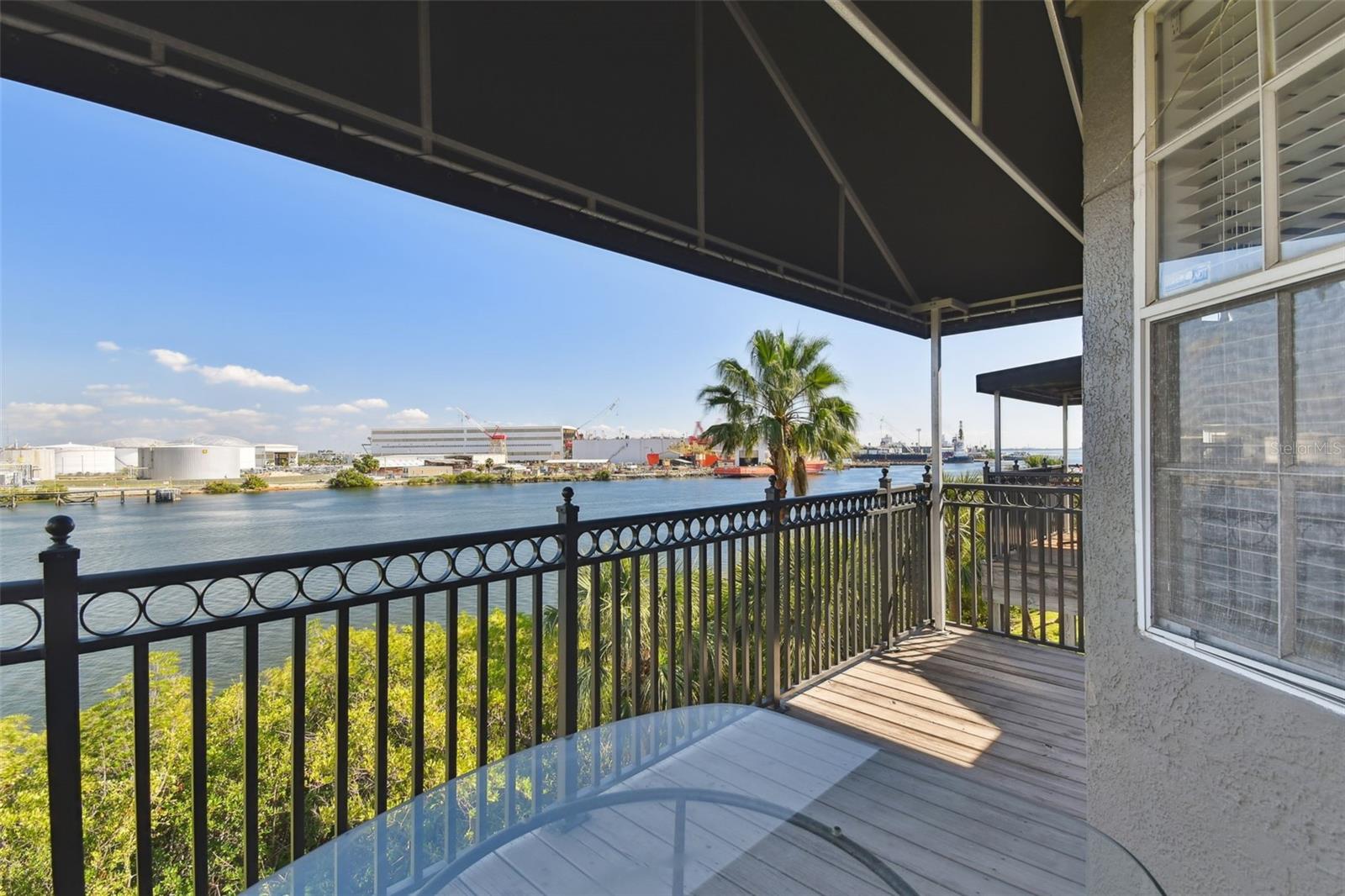 Image 27 of 45 For 1464 Harbour Walk Road