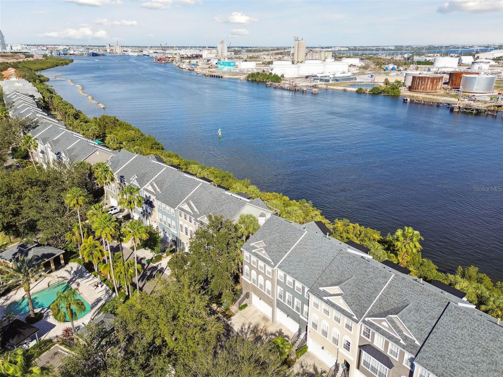 Image 5 of 45 For 1464 Harbour Walk Road