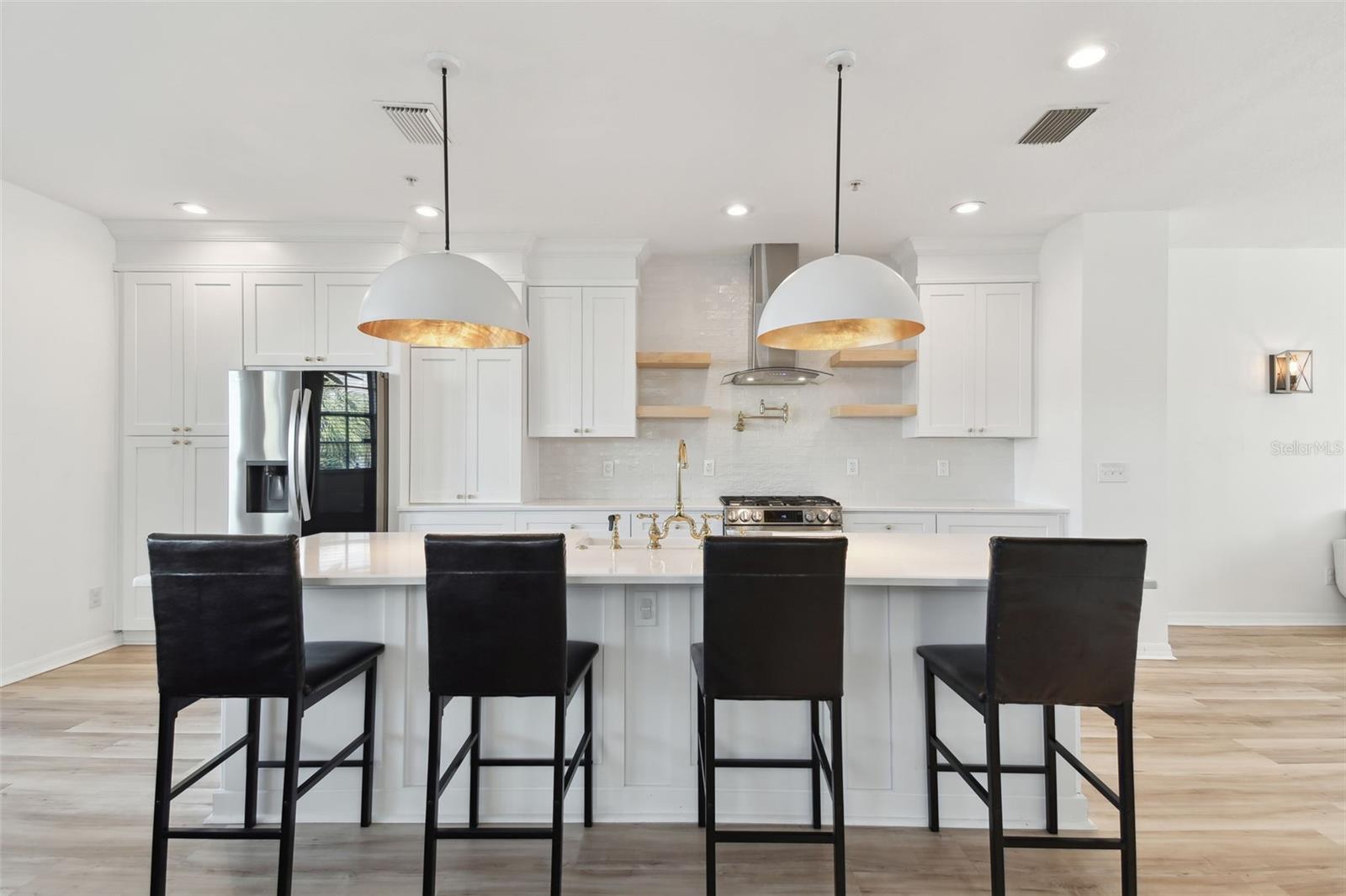 Image 9 of 45 For 1464 Harbour Walk Road