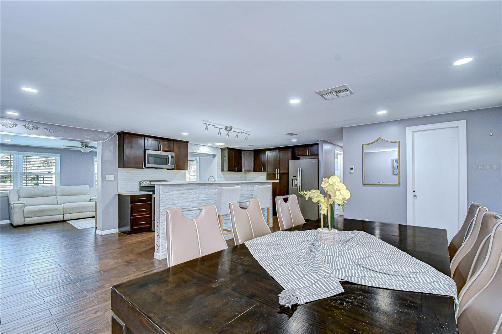 Image 6 of 30 For 1111 Durant Road