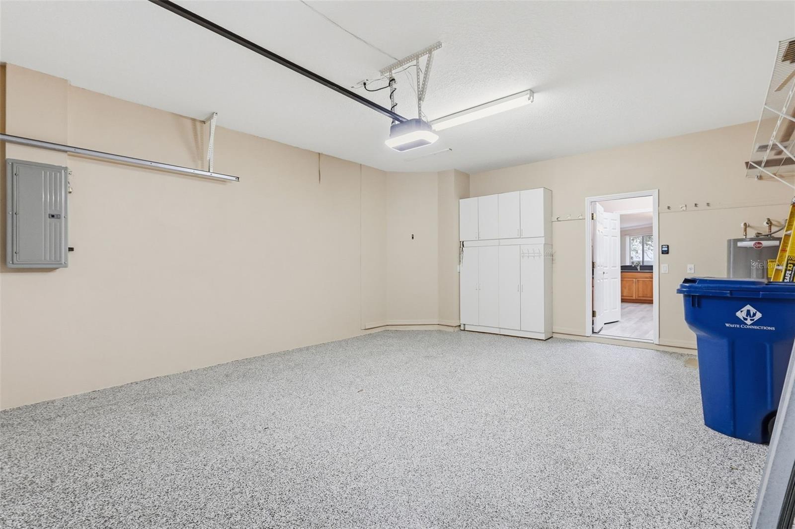 Image 14 of 52 For 9718 Taylor Rose Lane