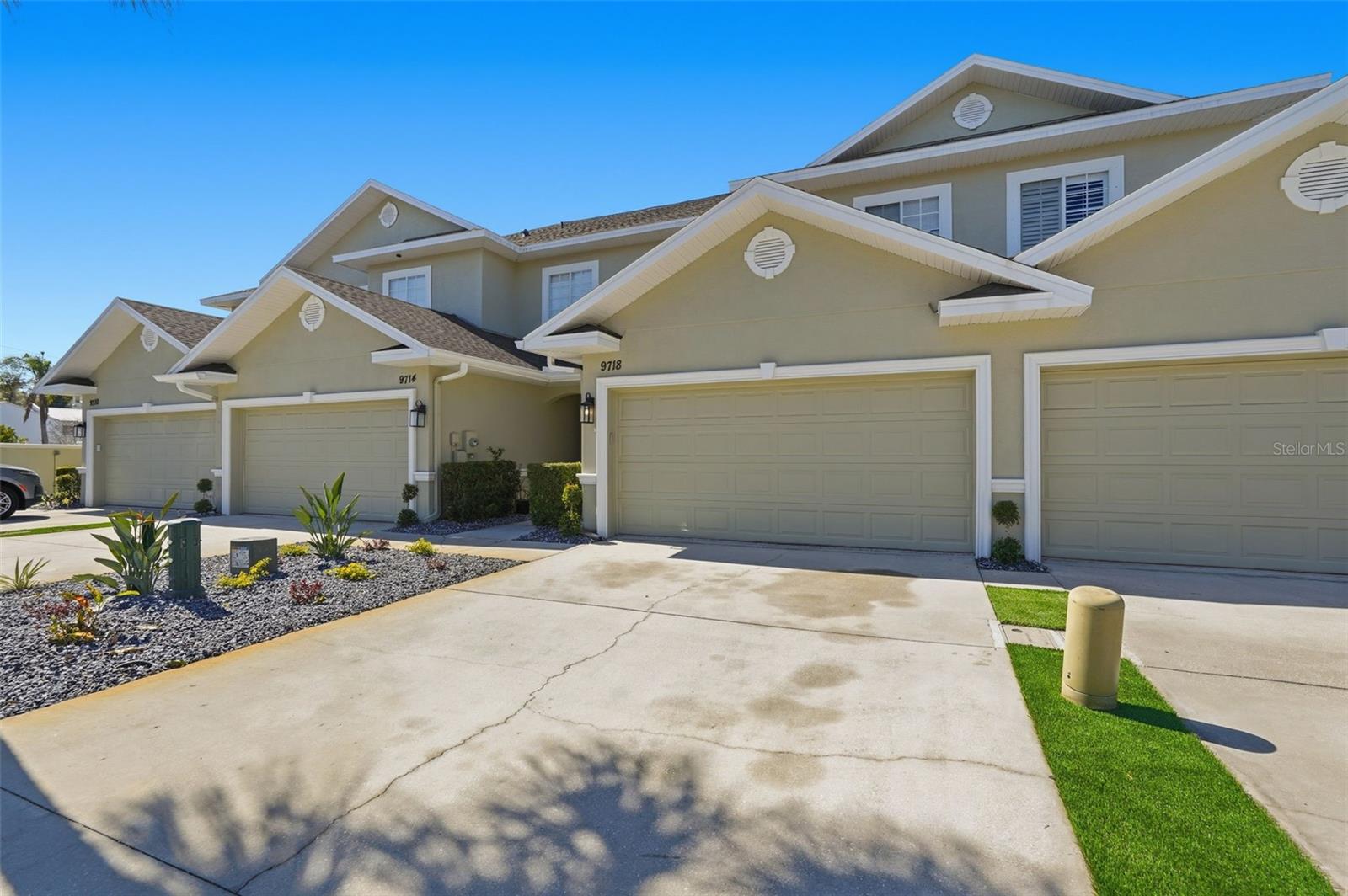 Image 3 of 52 For 9718 Taylor Rose Lane