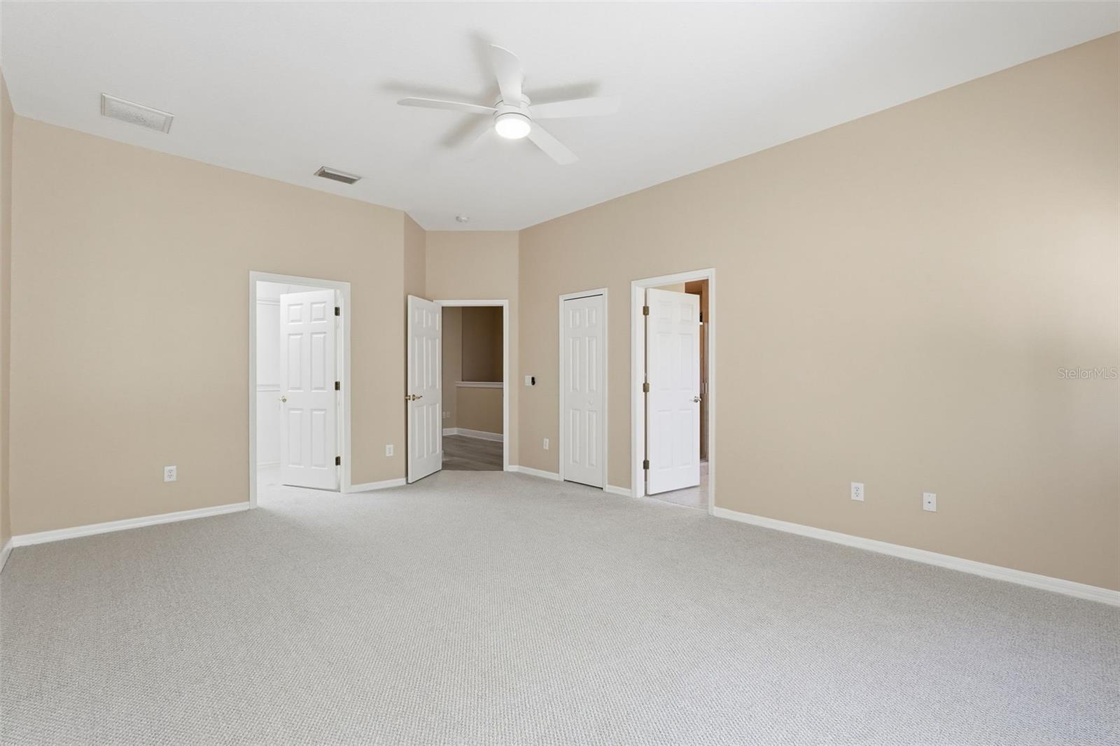 Image 33 of 52 For 9718 Taylor Rose Lane