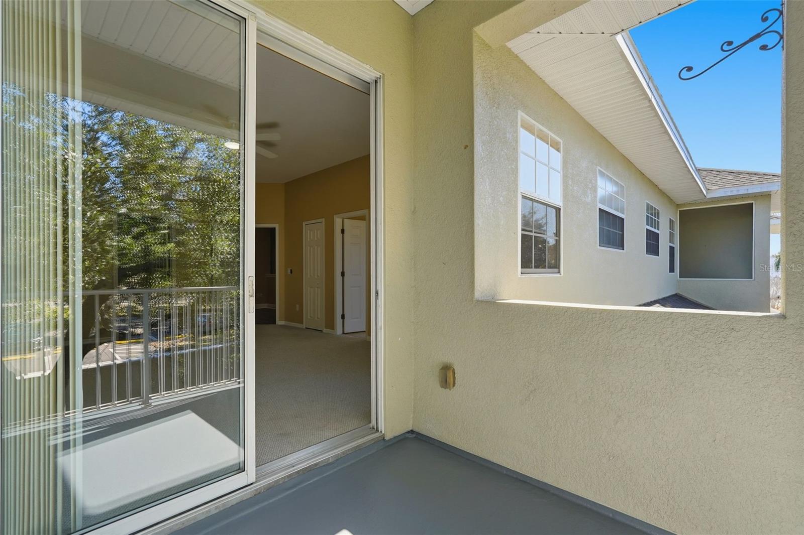 Image 39 of 52 For 9718 Taylor Rose Lane