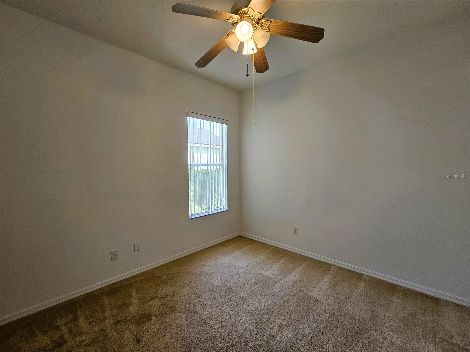 Image 13 of 42 For 22625 Eagles Watch Drive