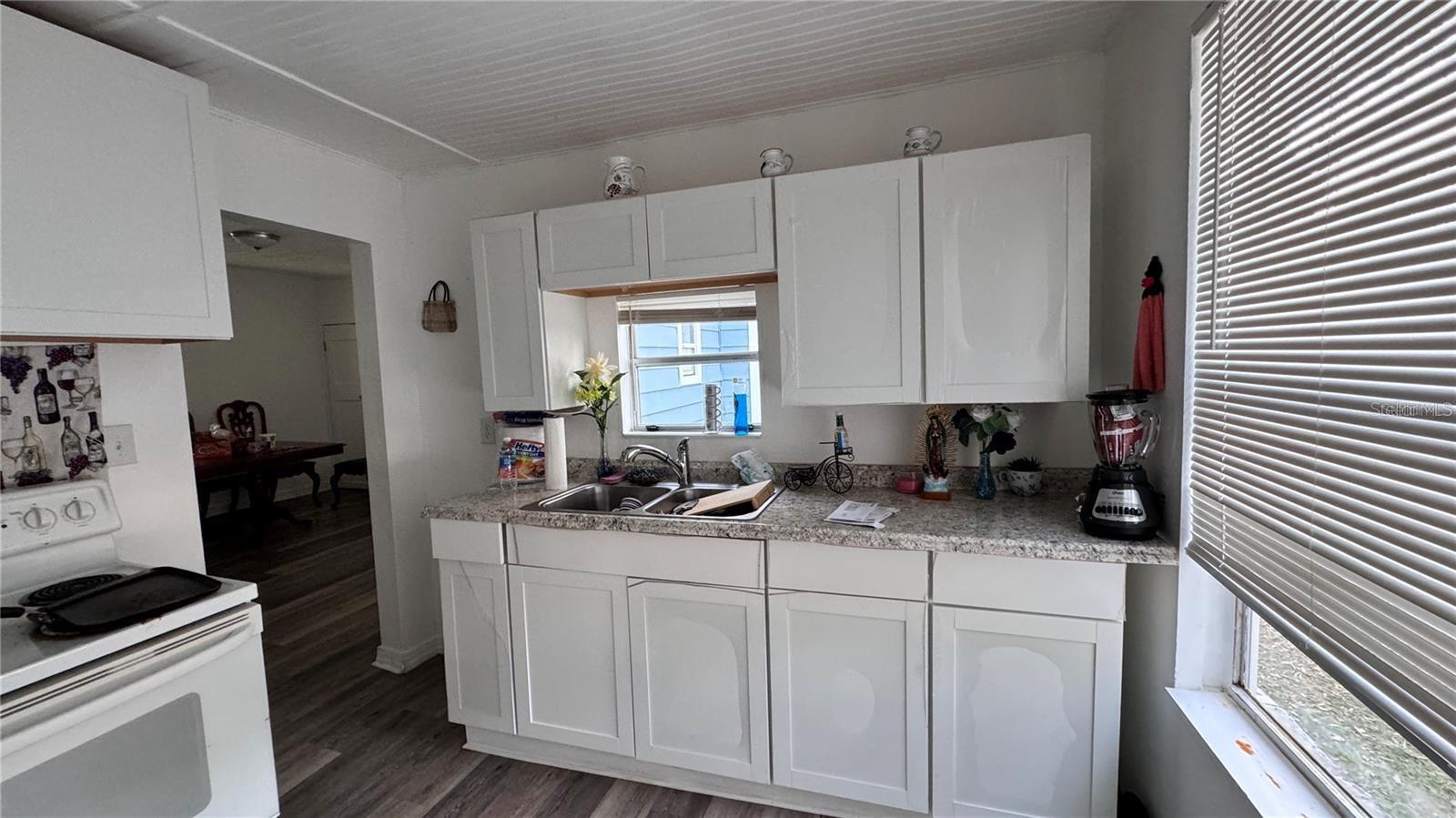 Image 6 of 9 For 904 Reynolds Street