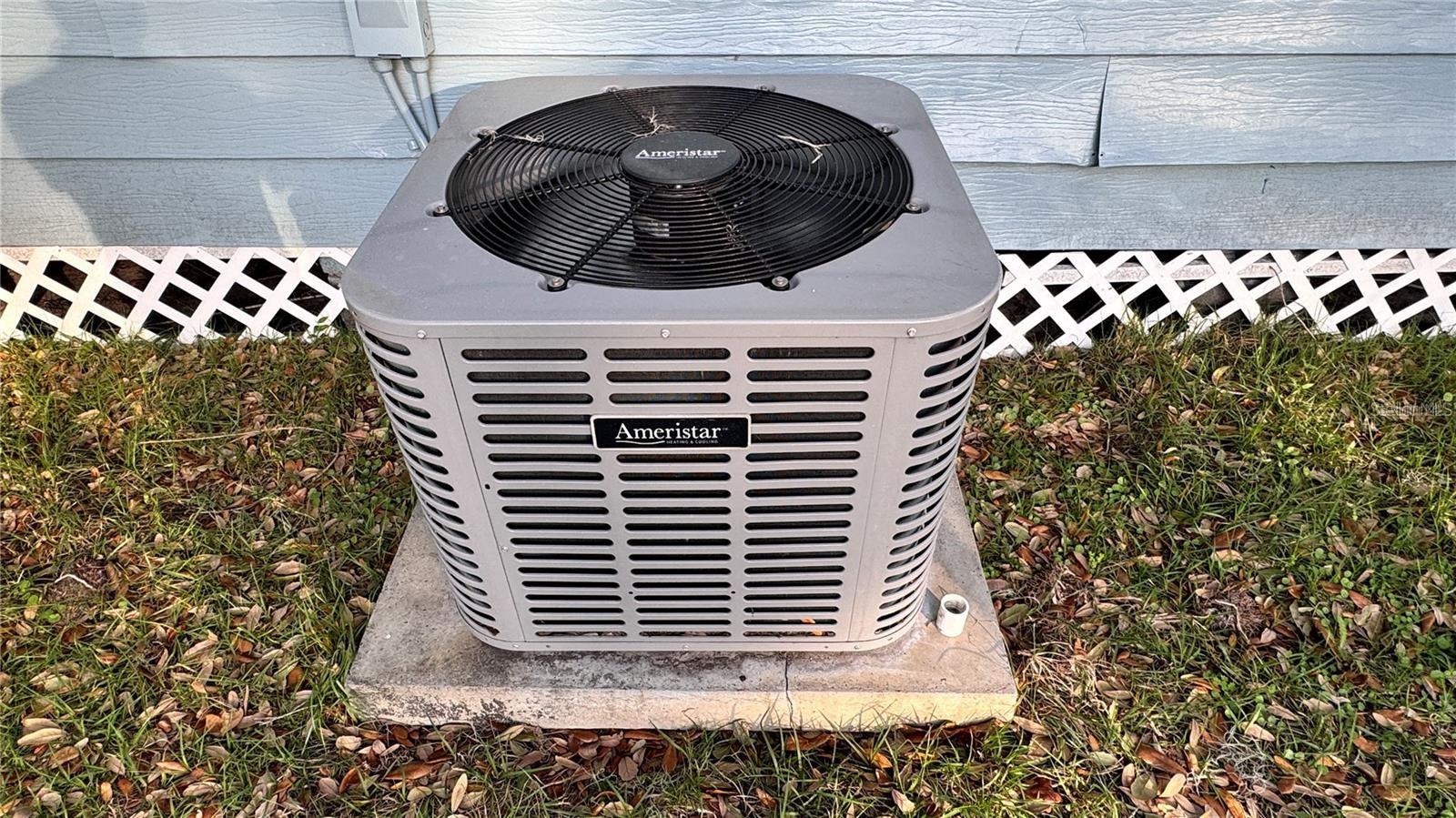 Image 7 of 9 For 904 Reynolds Street