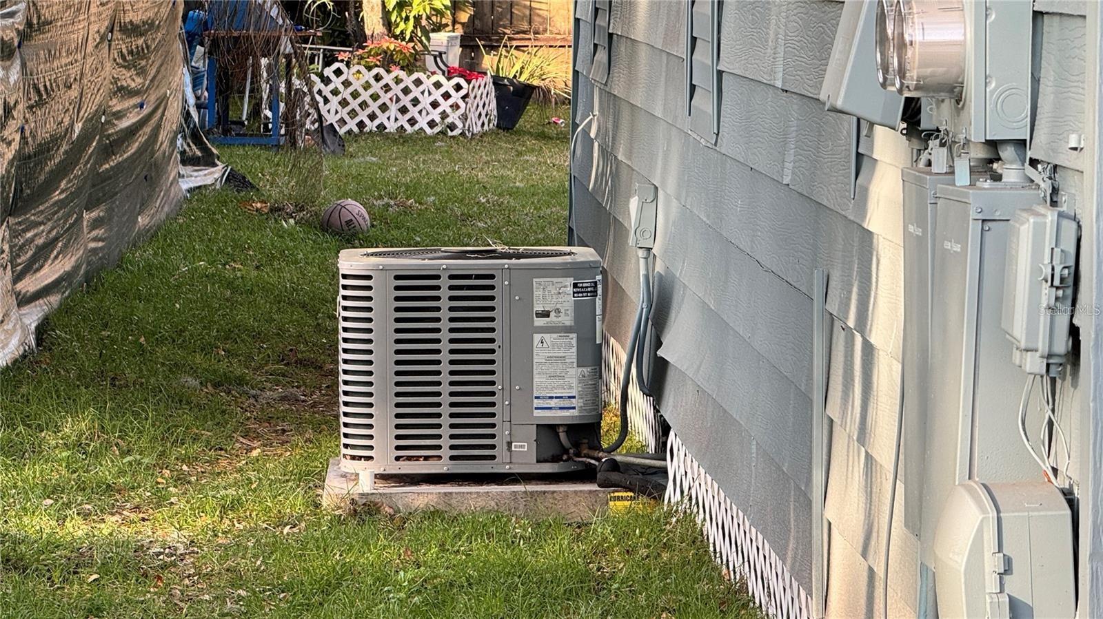 Image 9 of 9 For 904 Reynolds Street