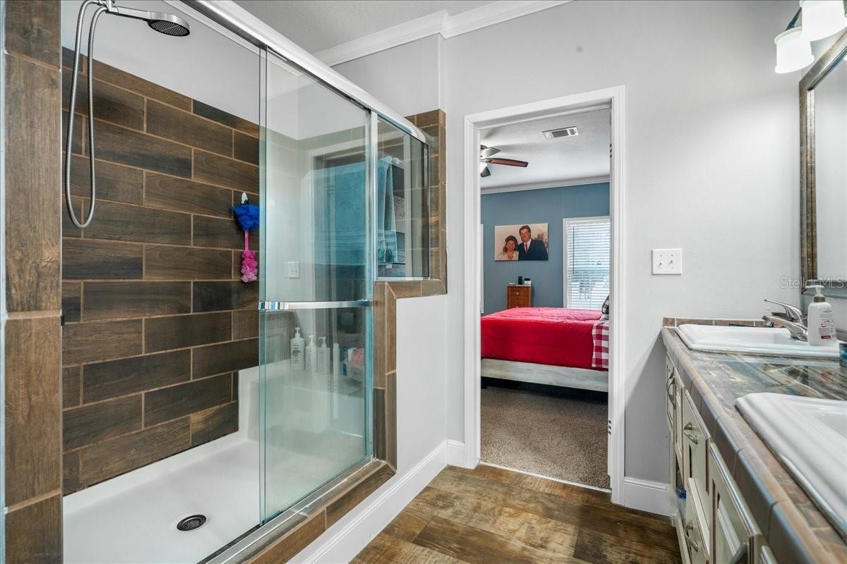 Image 21 of 47 For 3351 208th Street