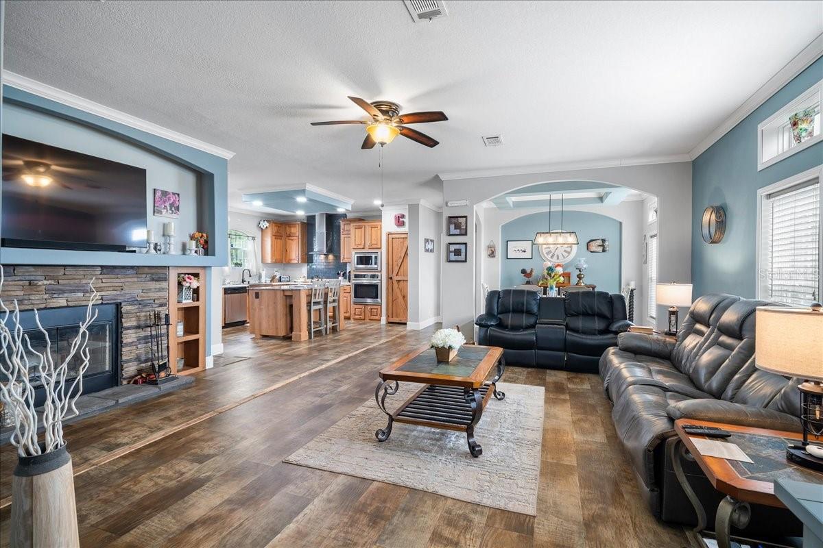 Image 6 of 47 For 3351 208th Street