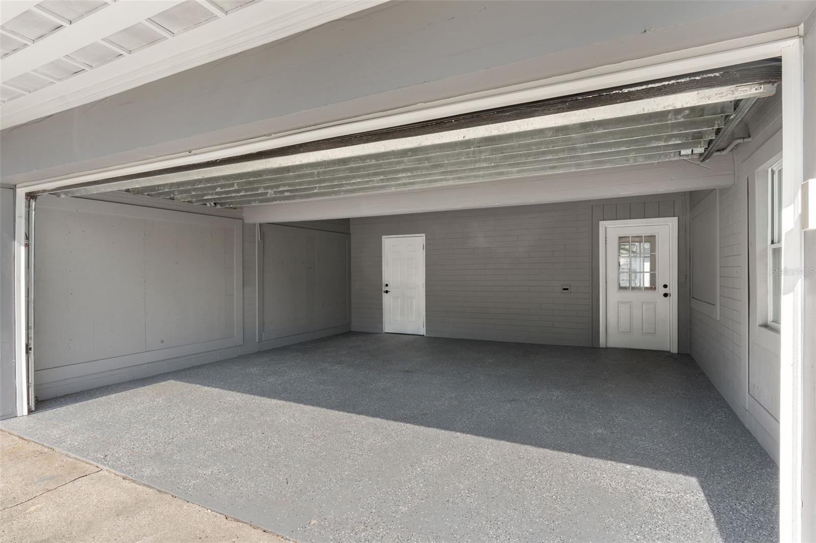 Image 16 of 17 For 837 Edgewood Drive