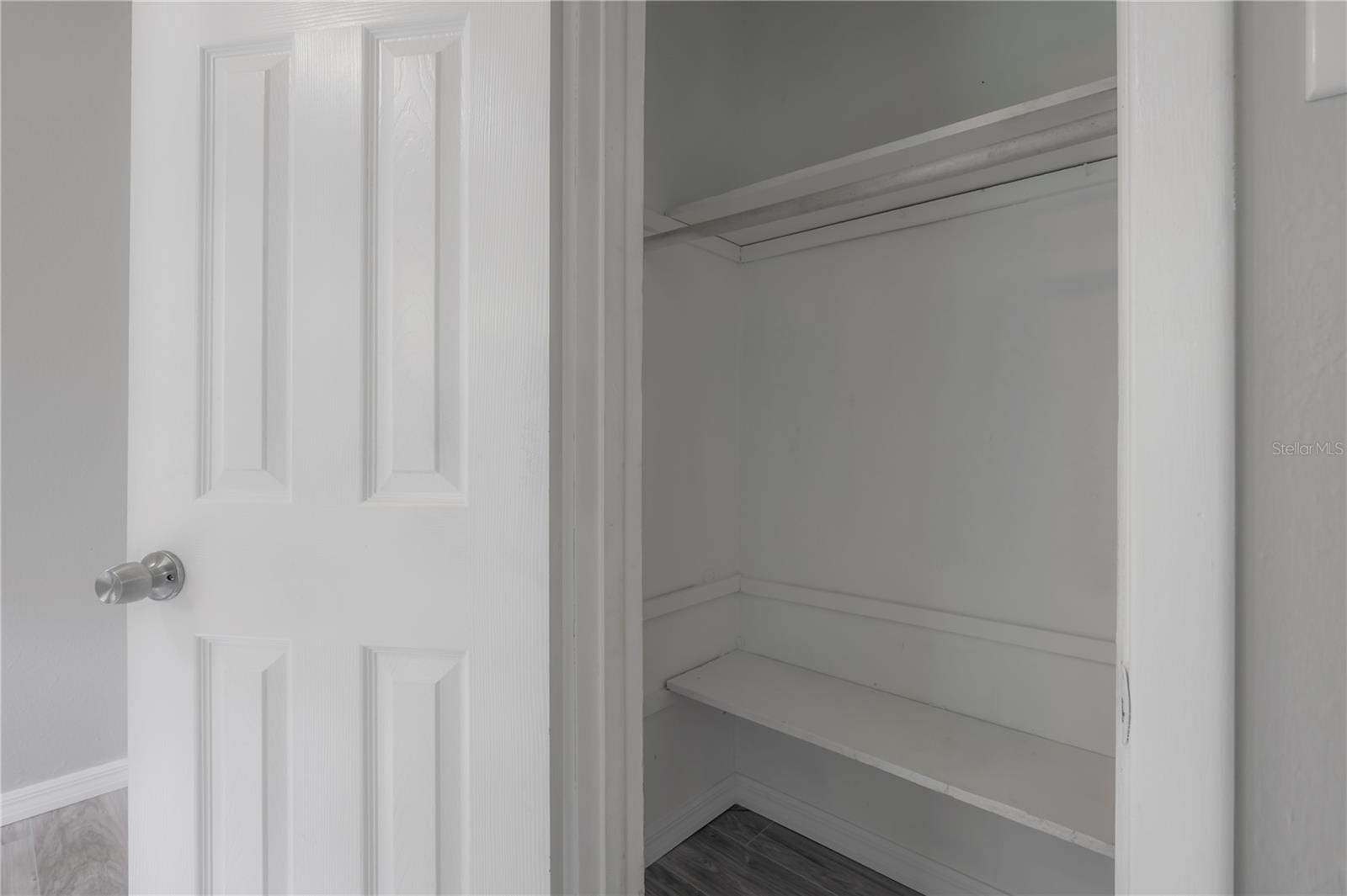 Image 17 of 29 For 10411 Woodmere Road