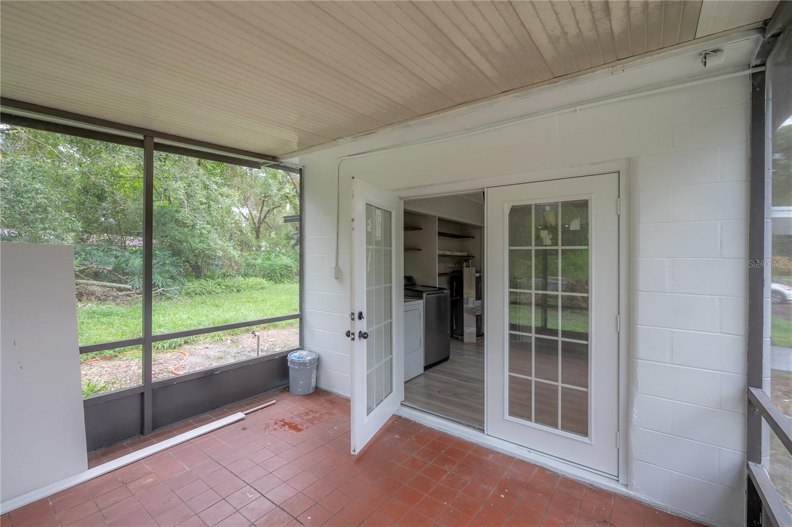 Image 22 of 29 For 10411 Woodmere Road