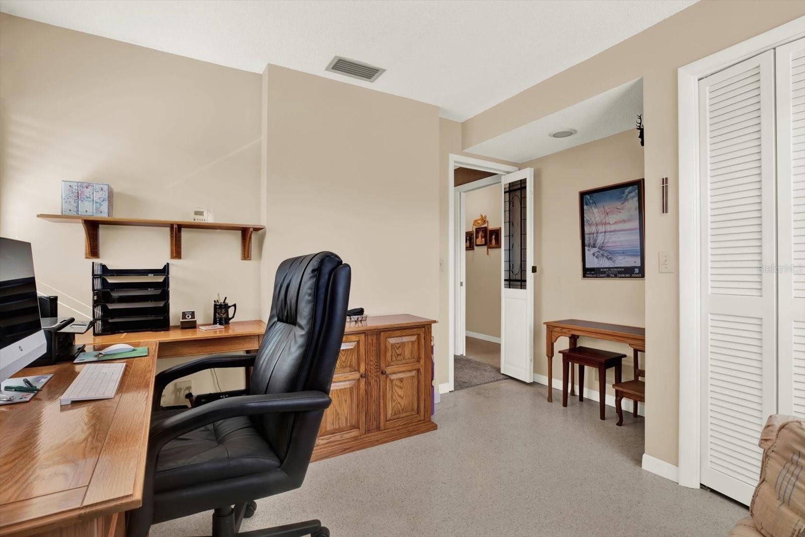 Image 36 of 53 For 10627 Yunker Drive