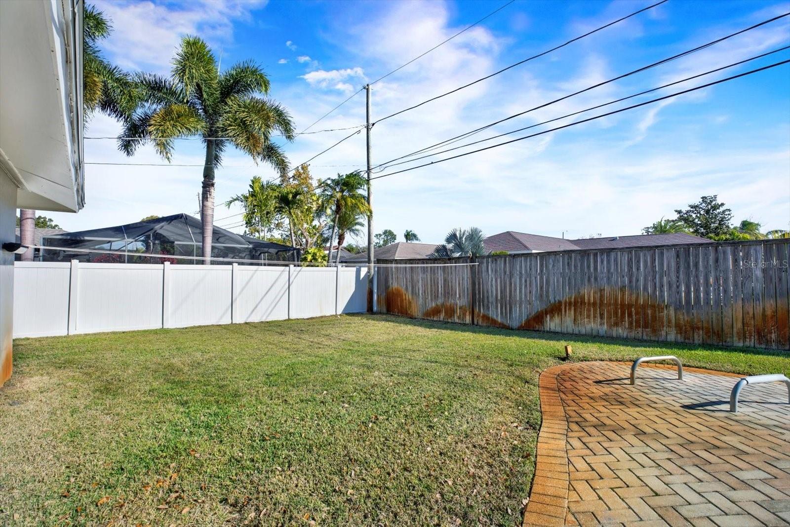 Image 44 of 53 For 10627 Yunker Drive