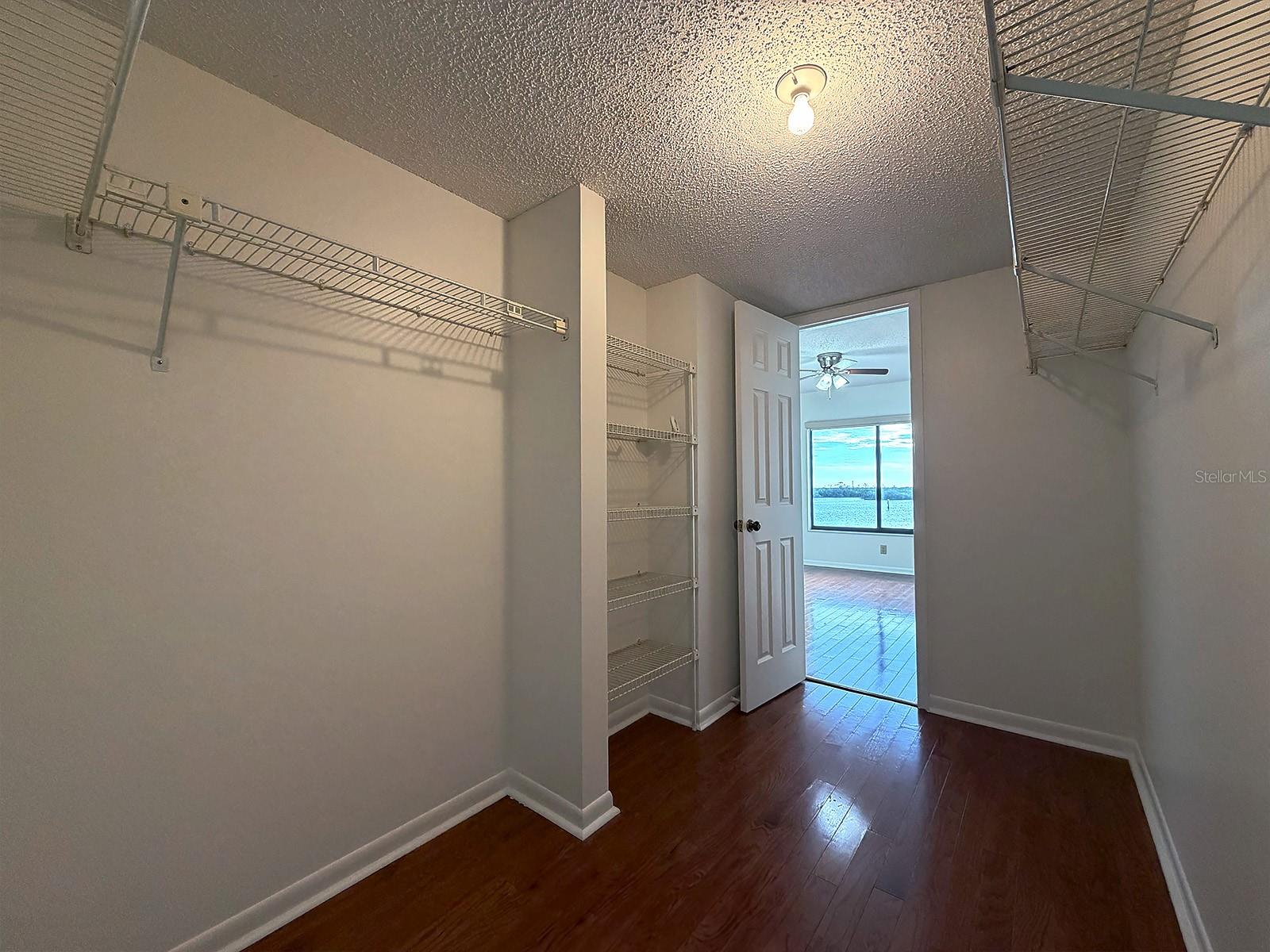 Image 13 of 23 For 4620 Bay Boulevard 1122