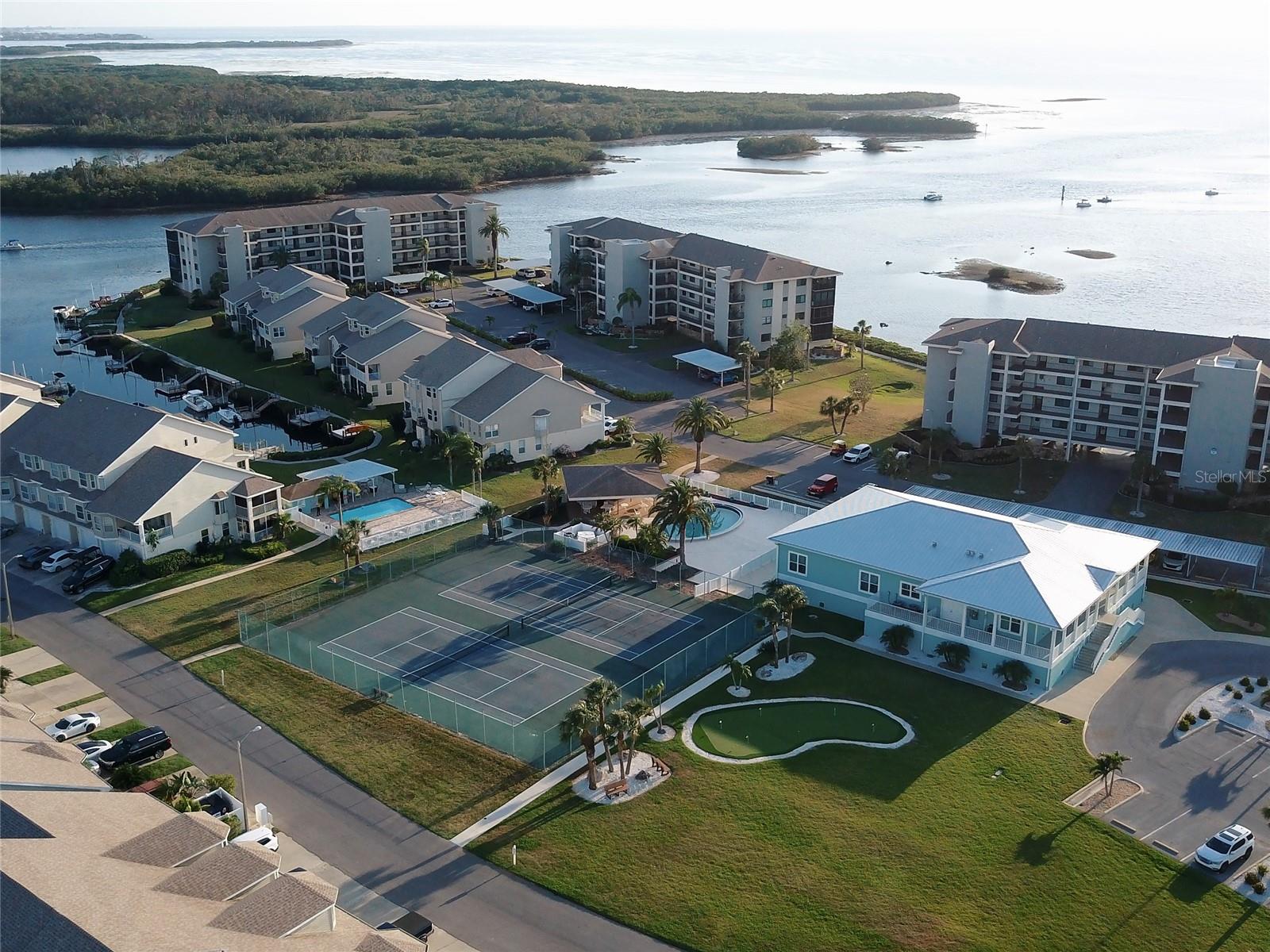 Image 21 of 23 For 4620 Bay Boulevard 1122