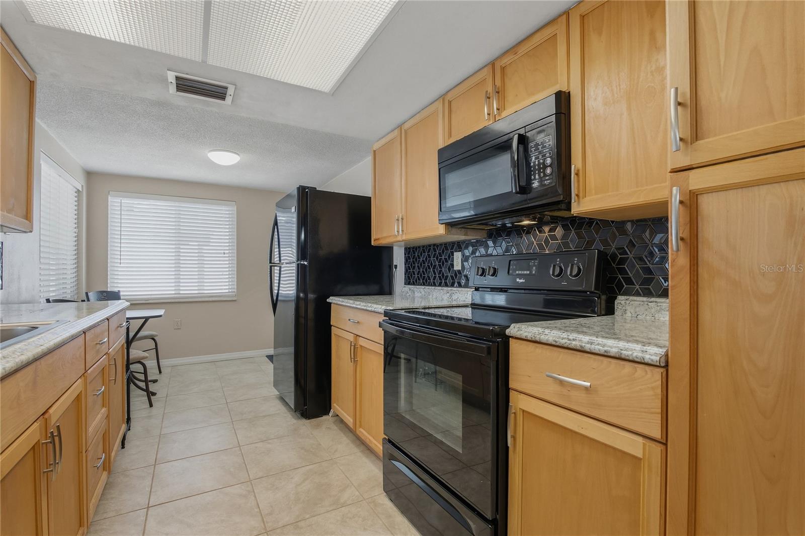 Image 15 of 44 For 7420 Sandalwood Drive