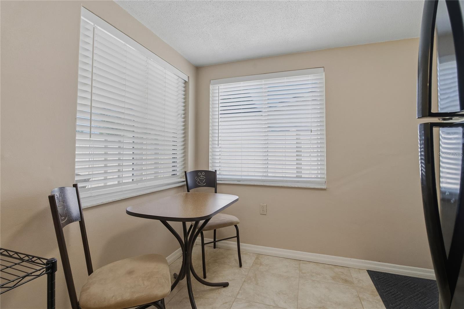 Image 16 of 44 For 7420 Sandalwood Drive