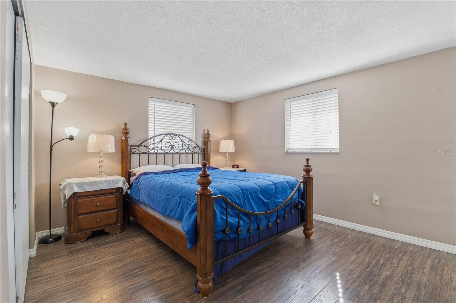 Image 19 of 44 For 7420 Sandalwood Drive