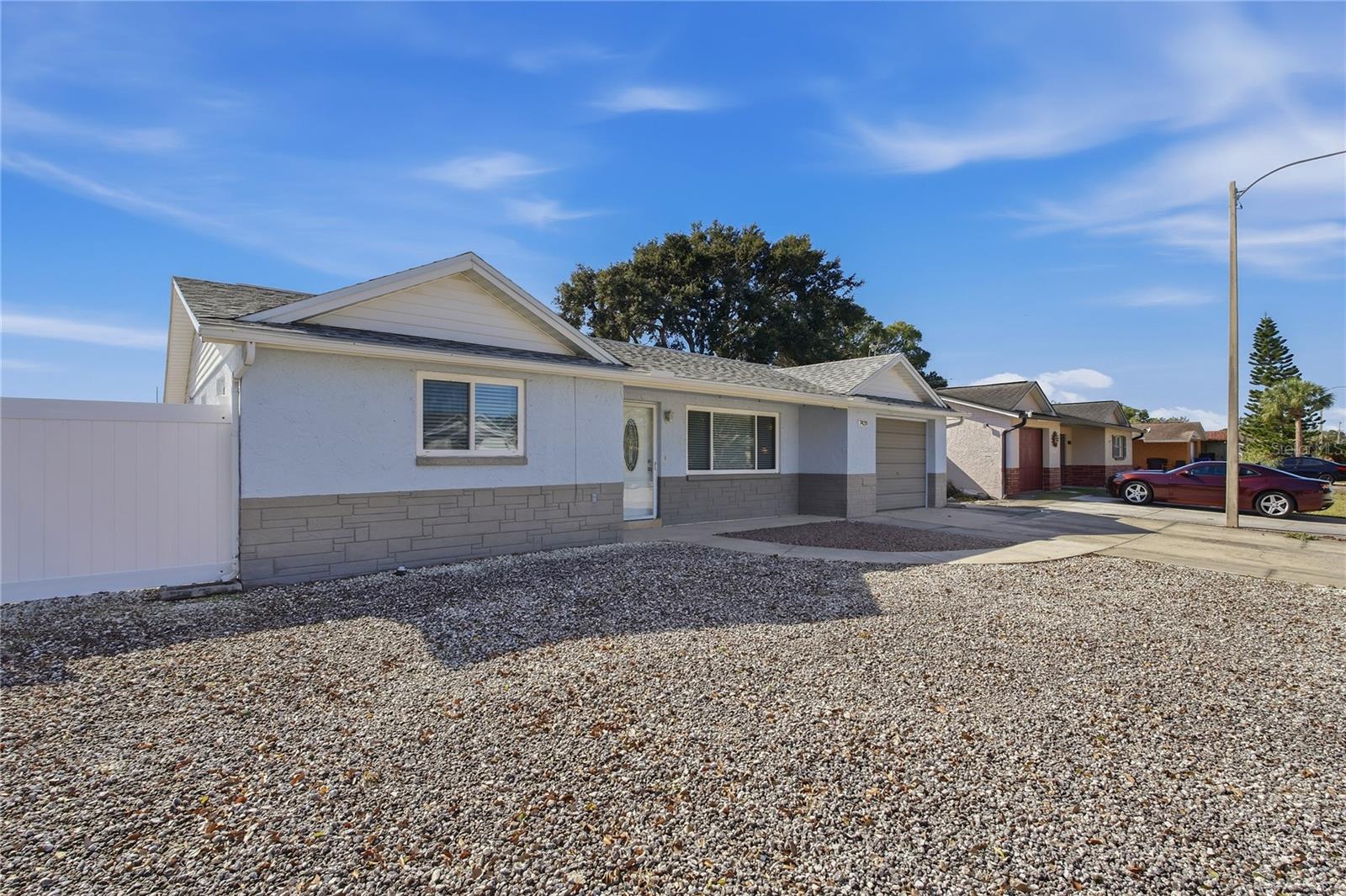 Image 3 of 44 For 7420 Sandalwood Drive