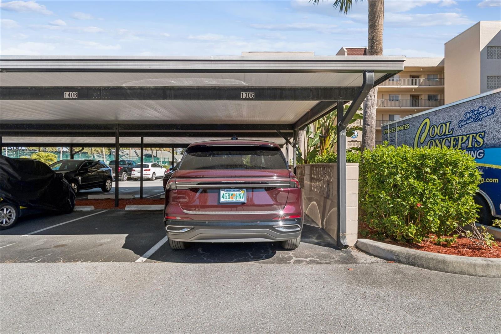 Image 33 of 46 For 90 Highland Avenue 1306