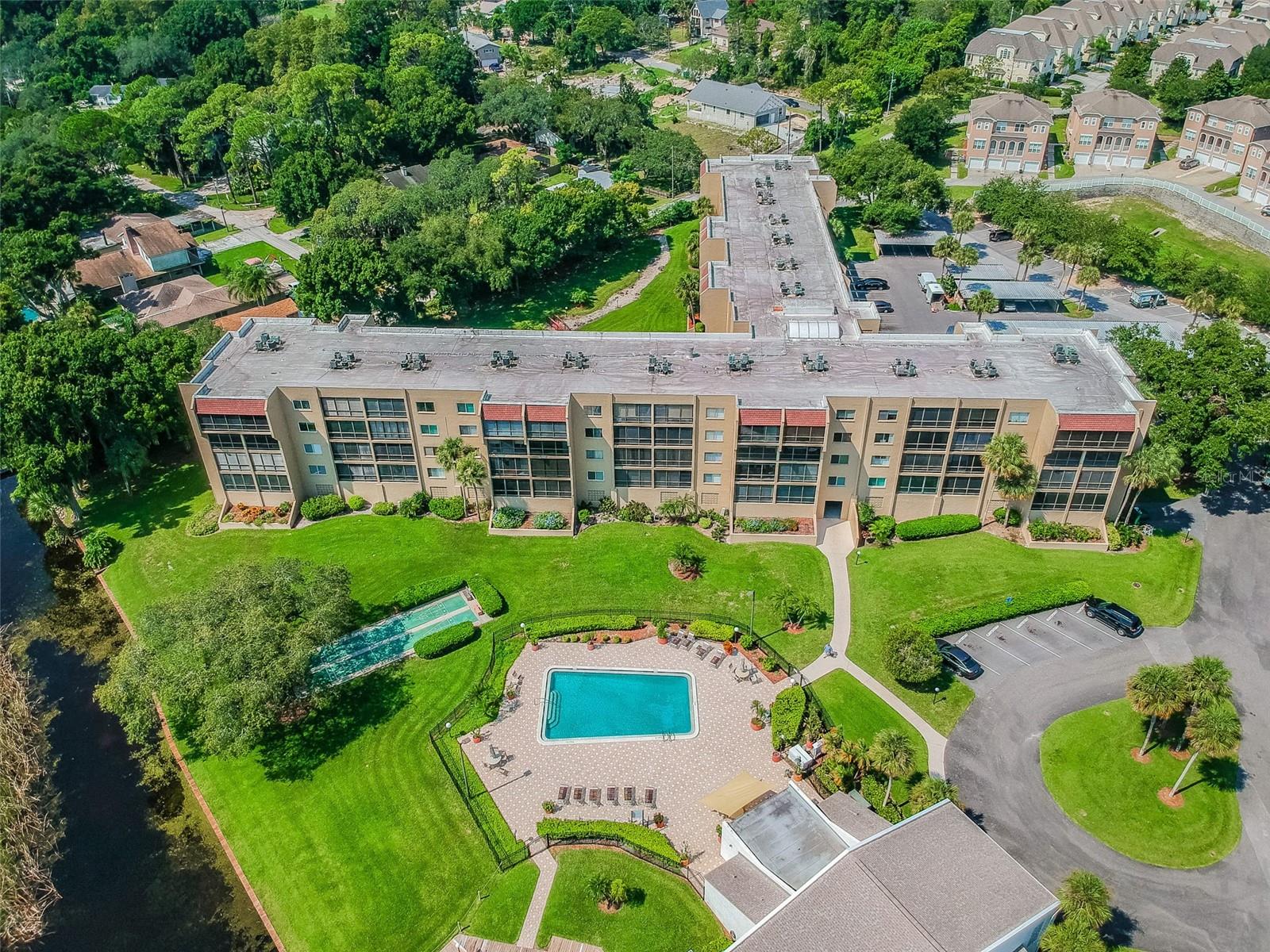 Image 43 of 46 For 90 Highland Avenue 1306