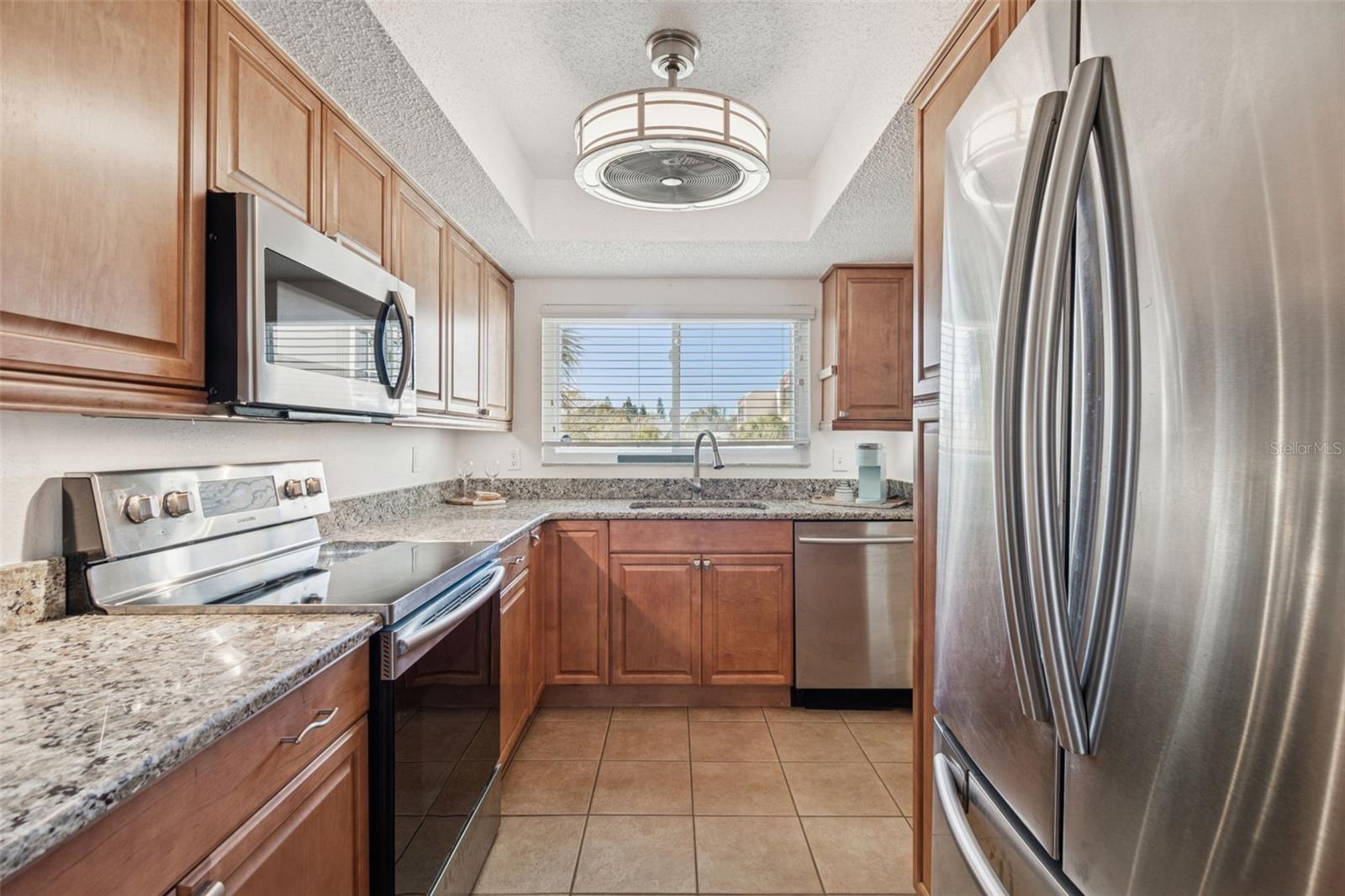 Image 8 of 46 For 90 Highland Avenue 1306