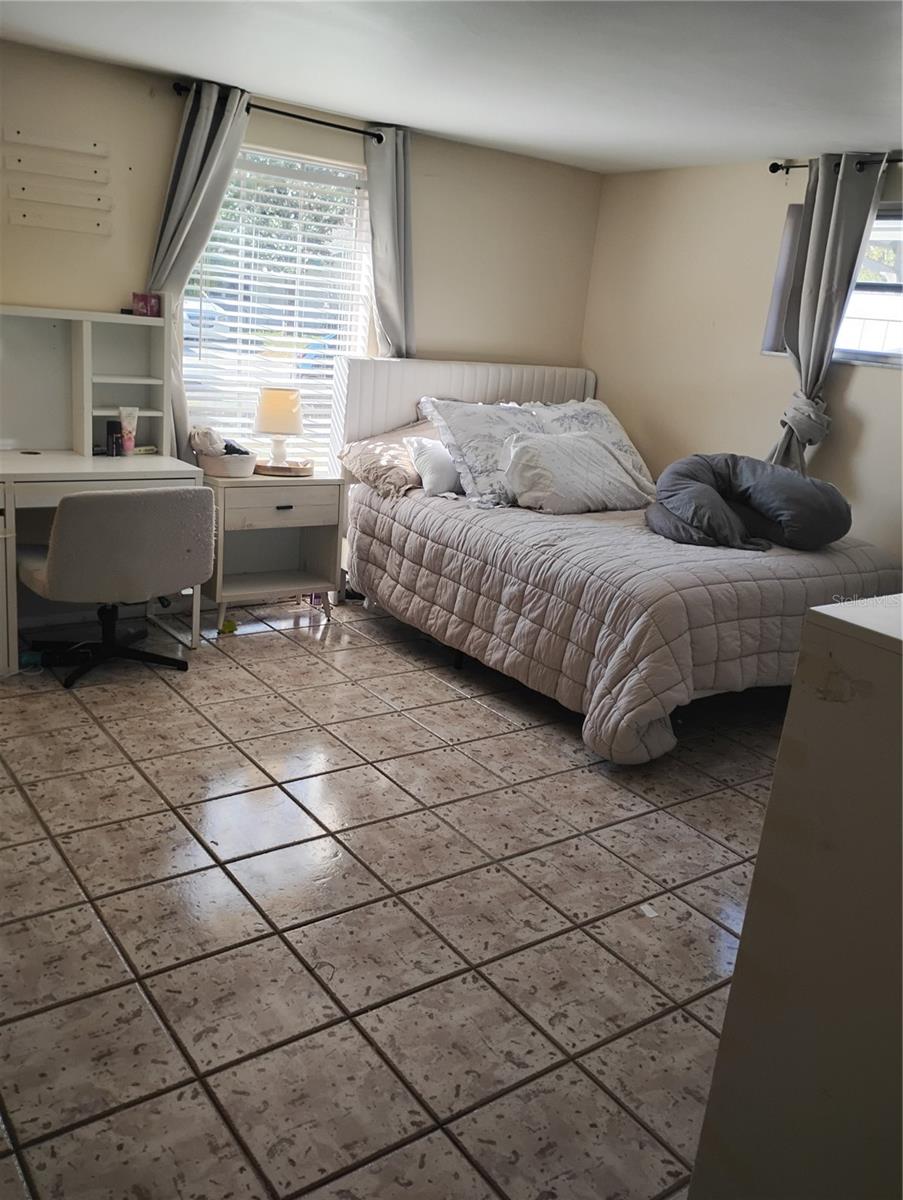 Image 7 of 19 For 12716 Mulberry Lane