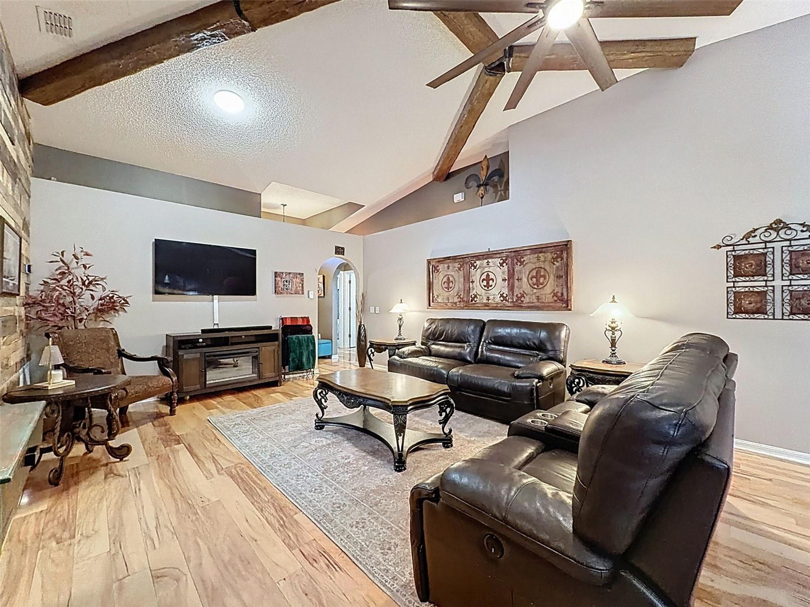 Image 11 of 70 For 5407 Treig Lane