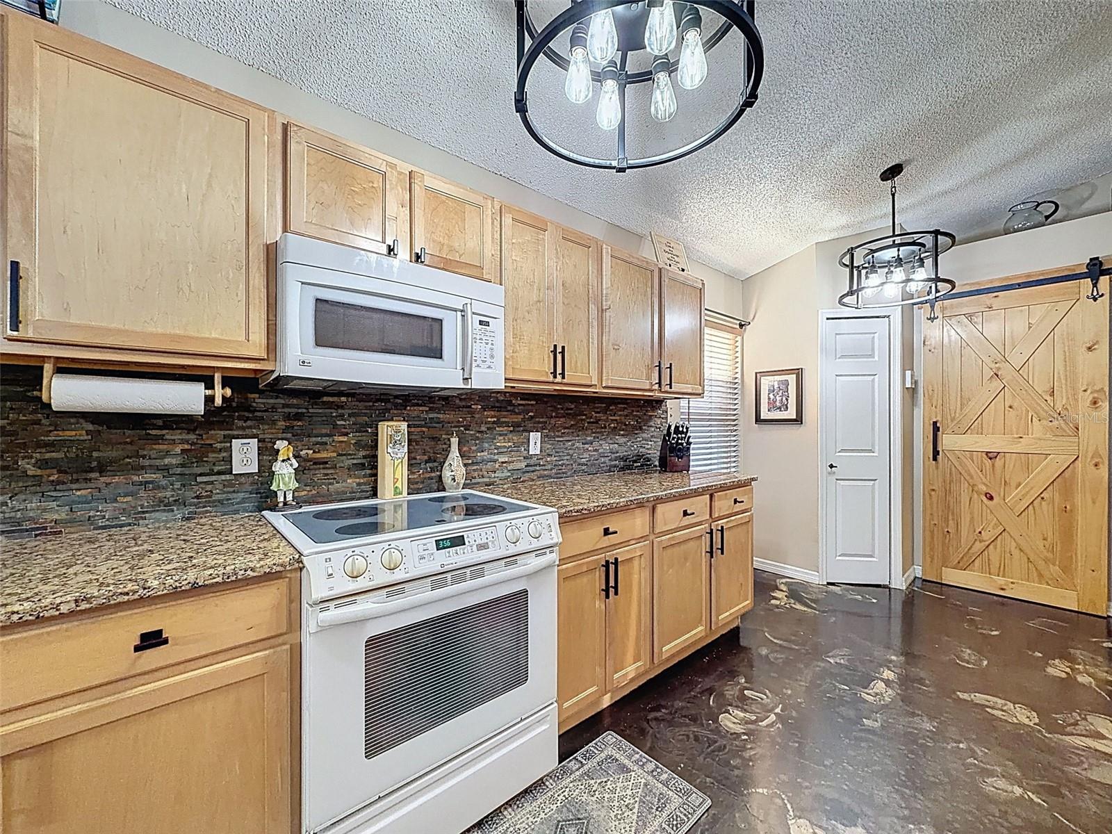 Image 15 of 70 For 5407 Treig Lane