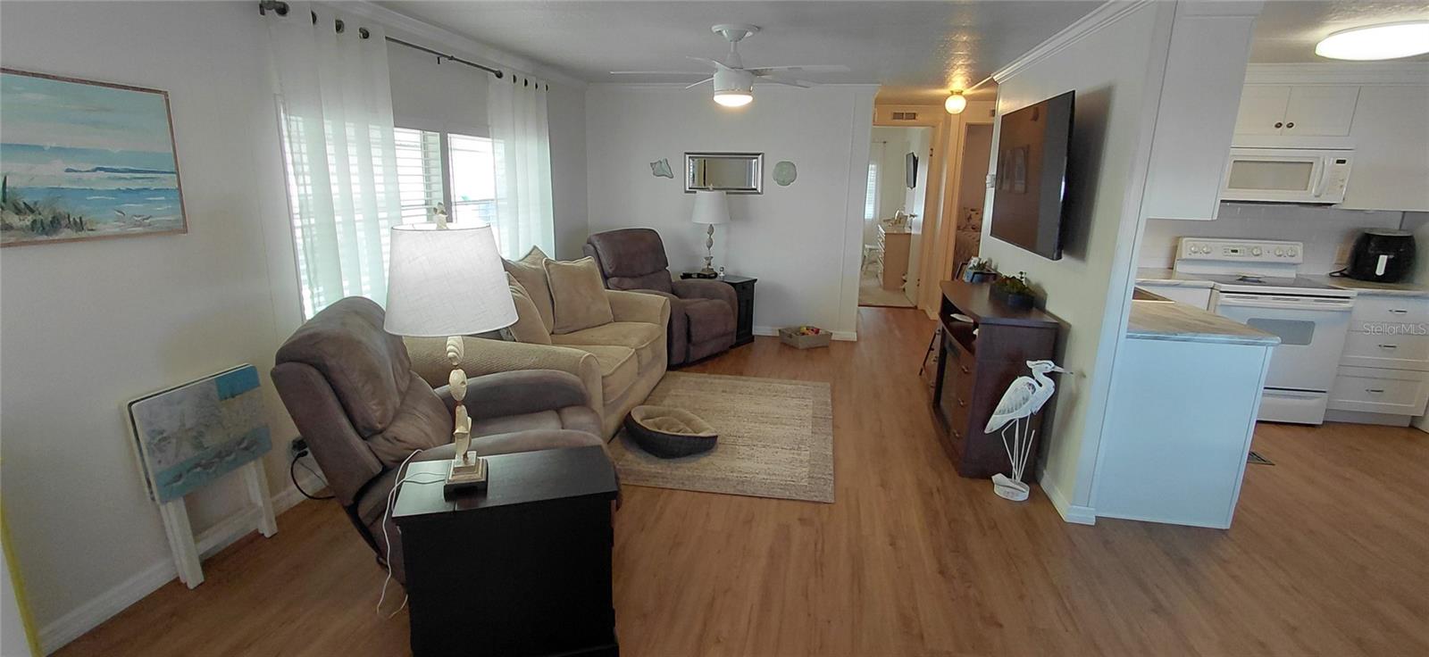 Image 2 of 44 For 2127 Manoa Drive