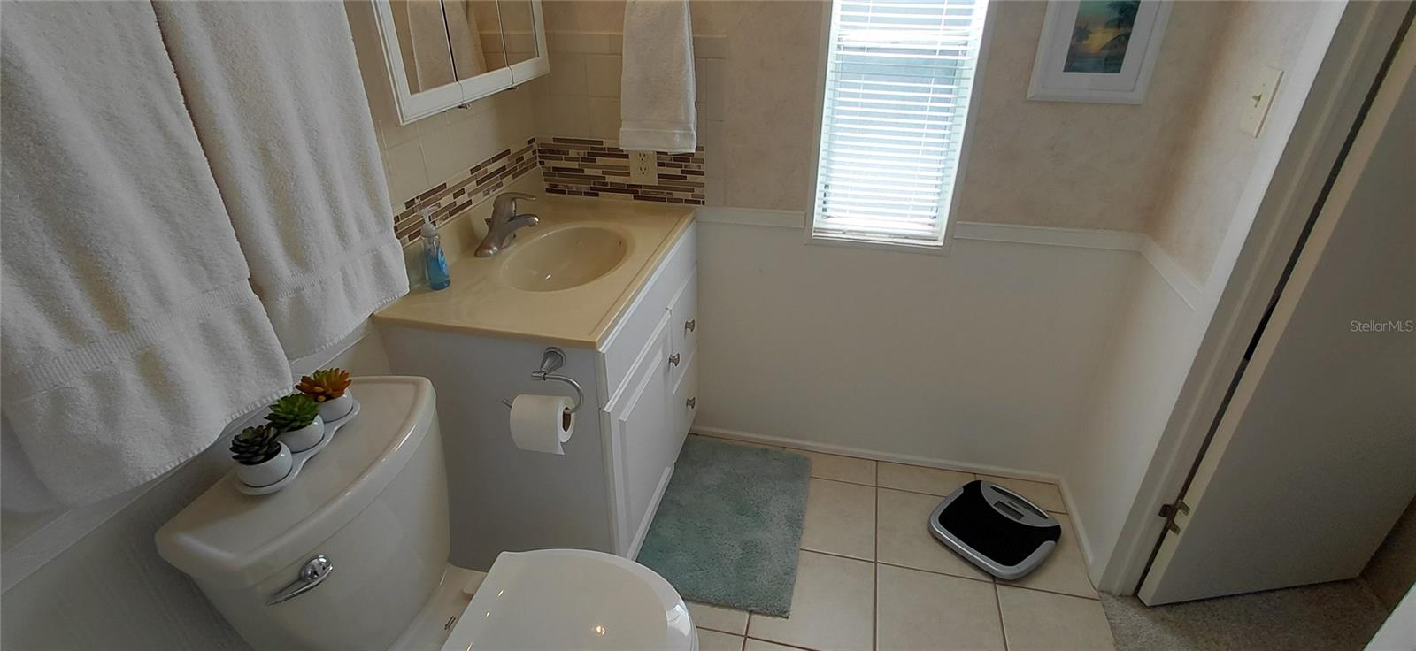 Image 24 of 44 For 2127 Manoa Drive