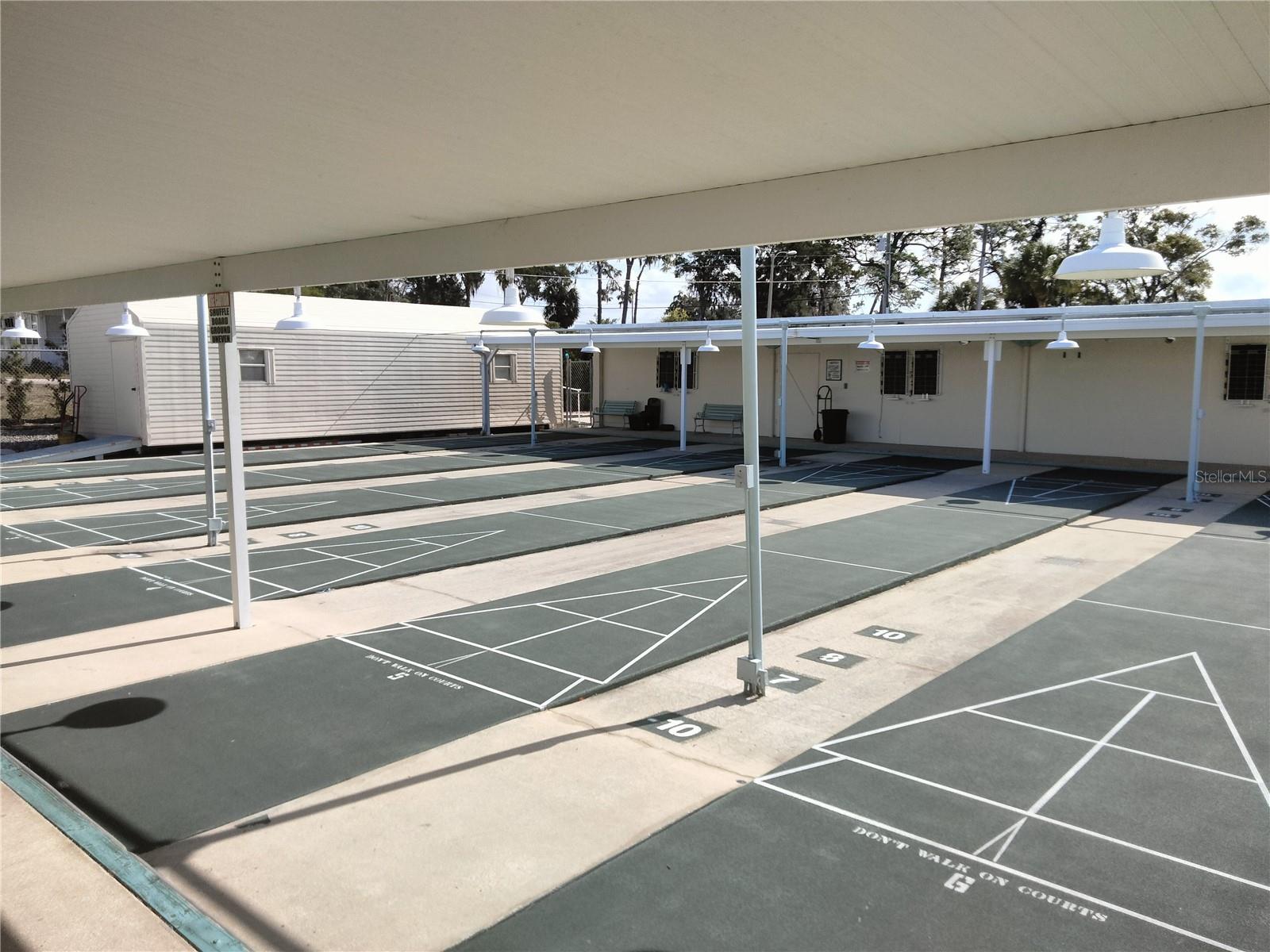 Image 29 of 44 For 2127 Manoa Drive